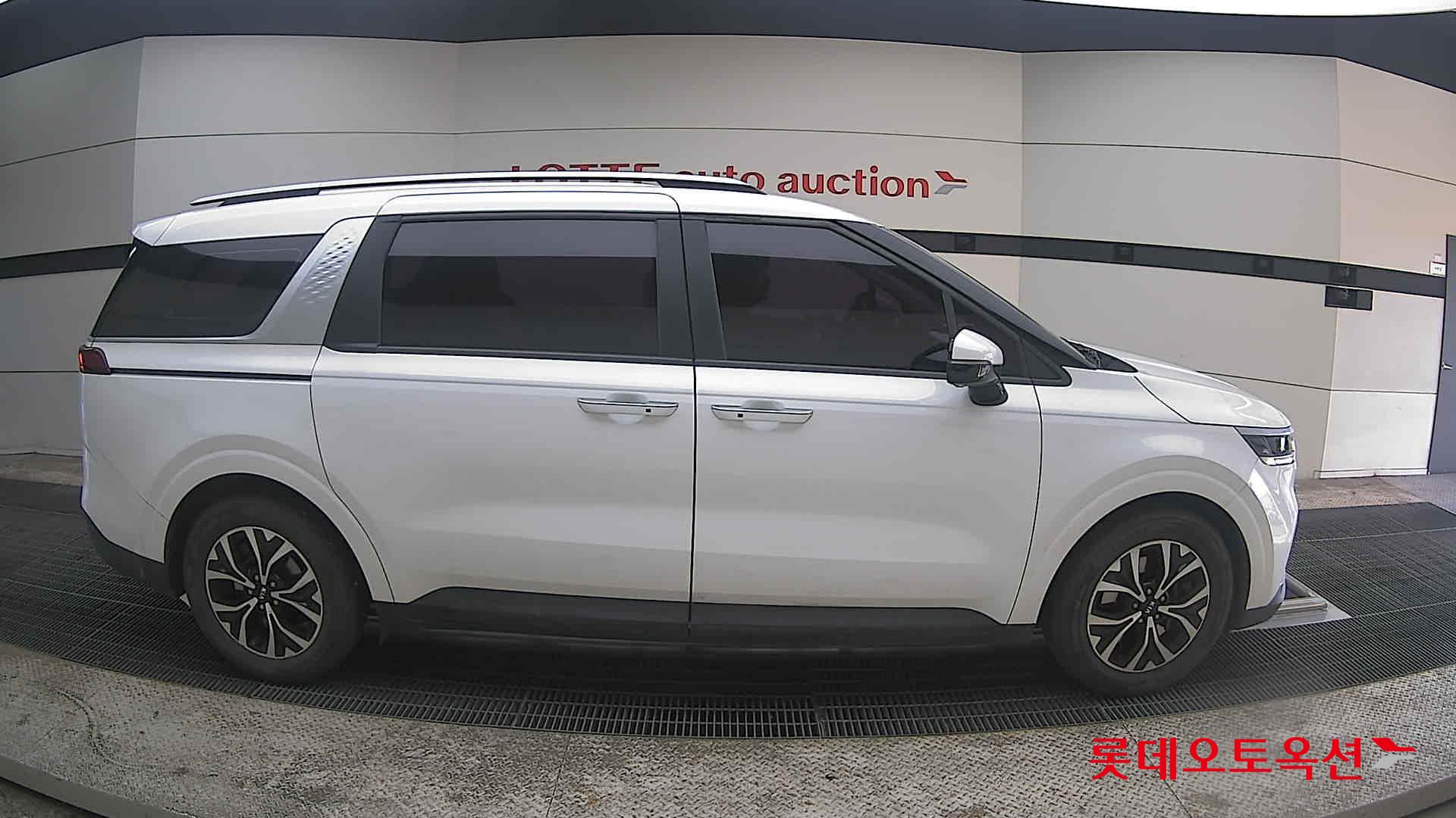 كيا كارنفال