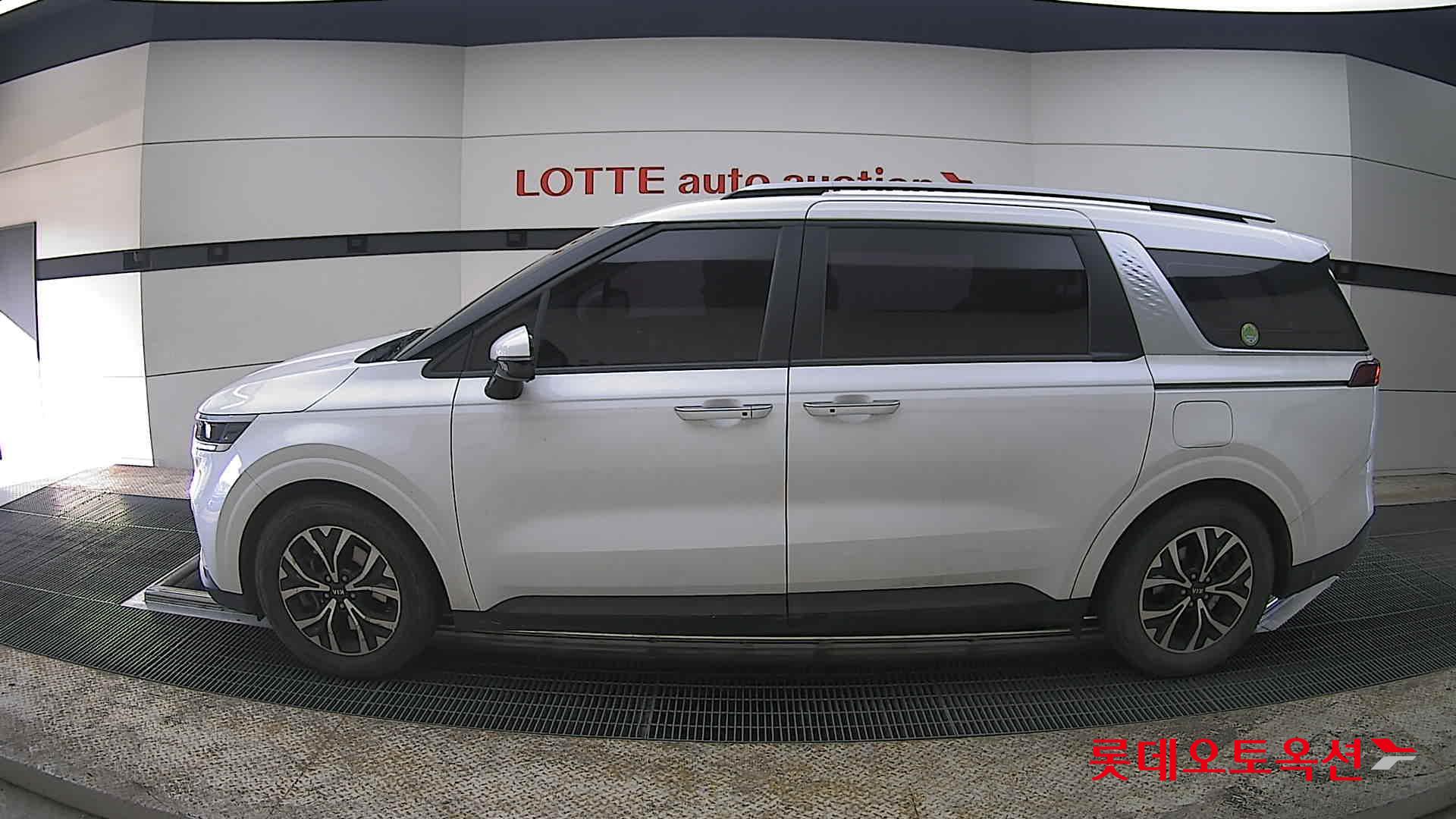 كيا كارنفال