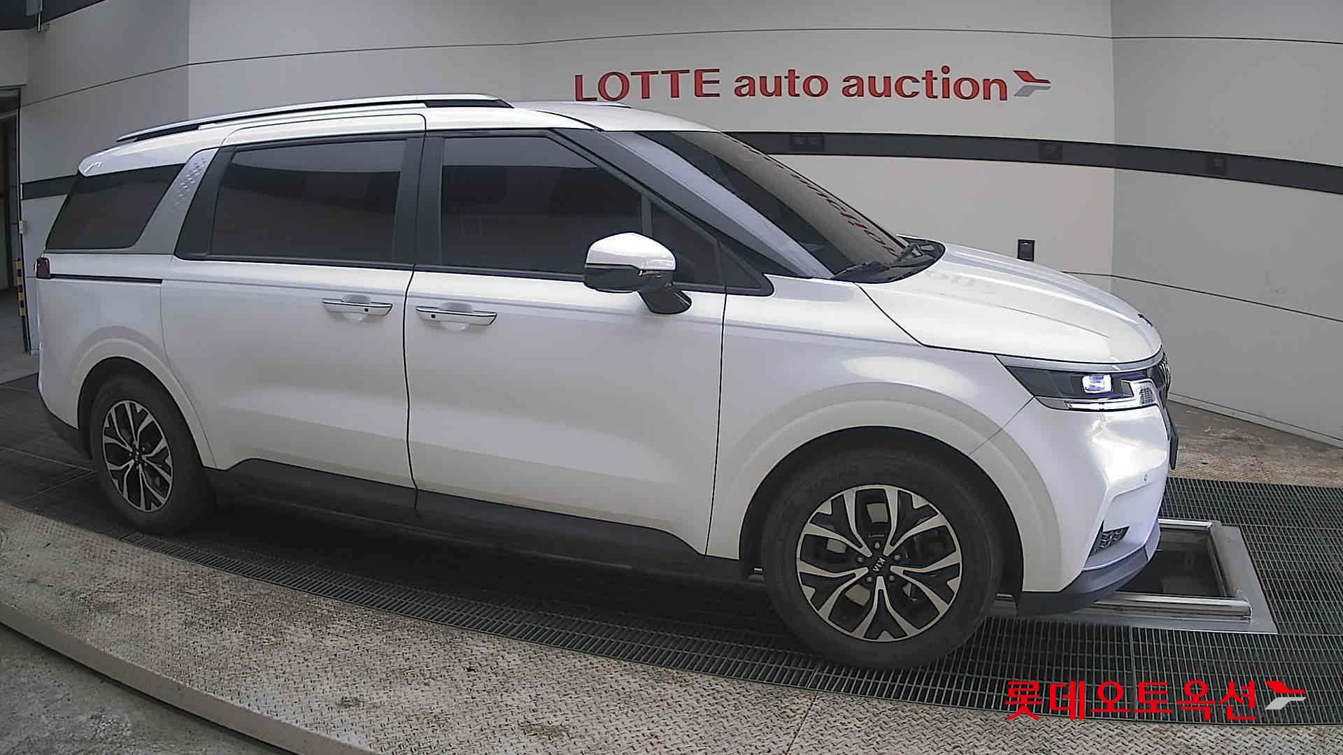 كيا كارنفال