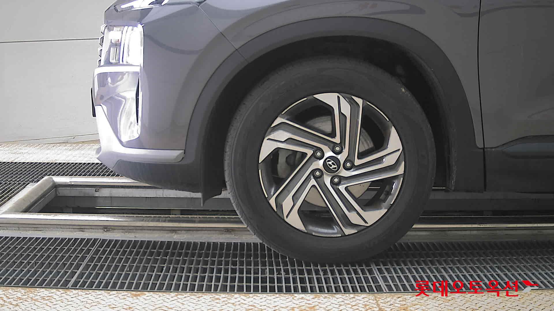 Hyundai Santa Fe - 25
