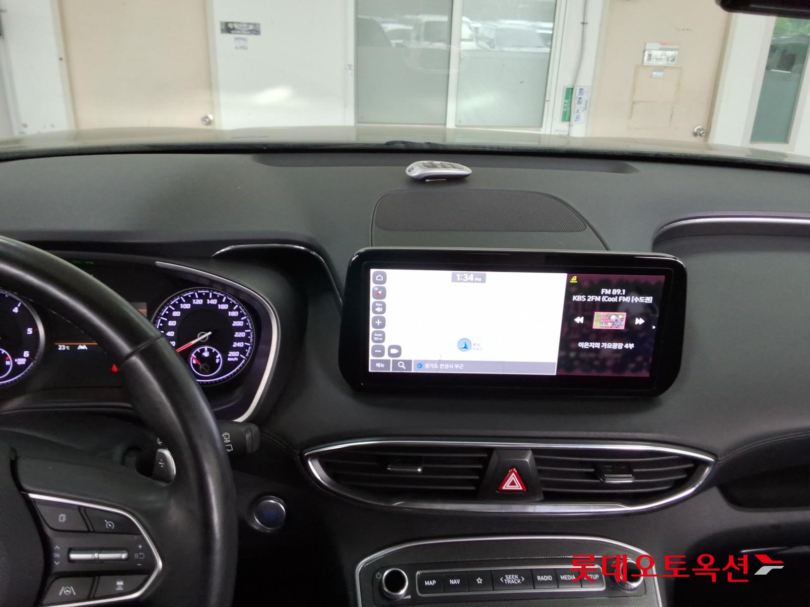 Hyundai Santa Fe - 32