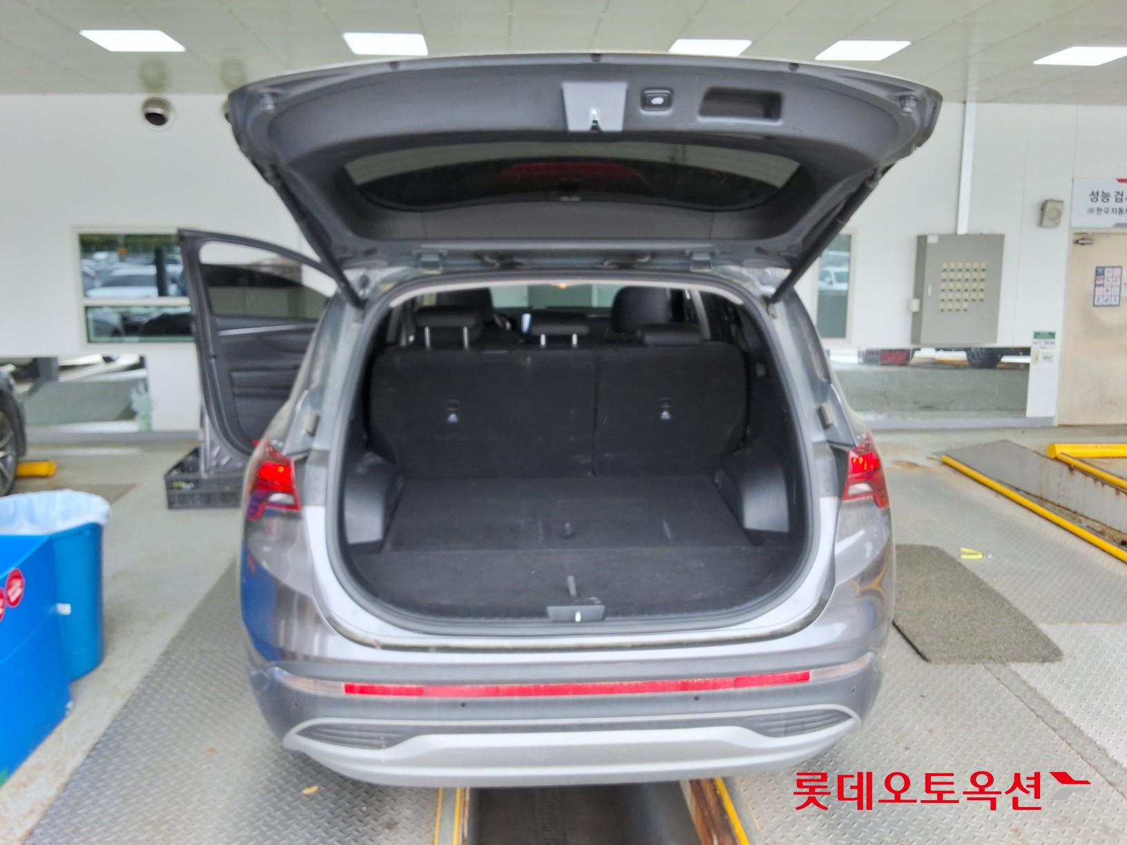Hyundai Santa Fe - 9