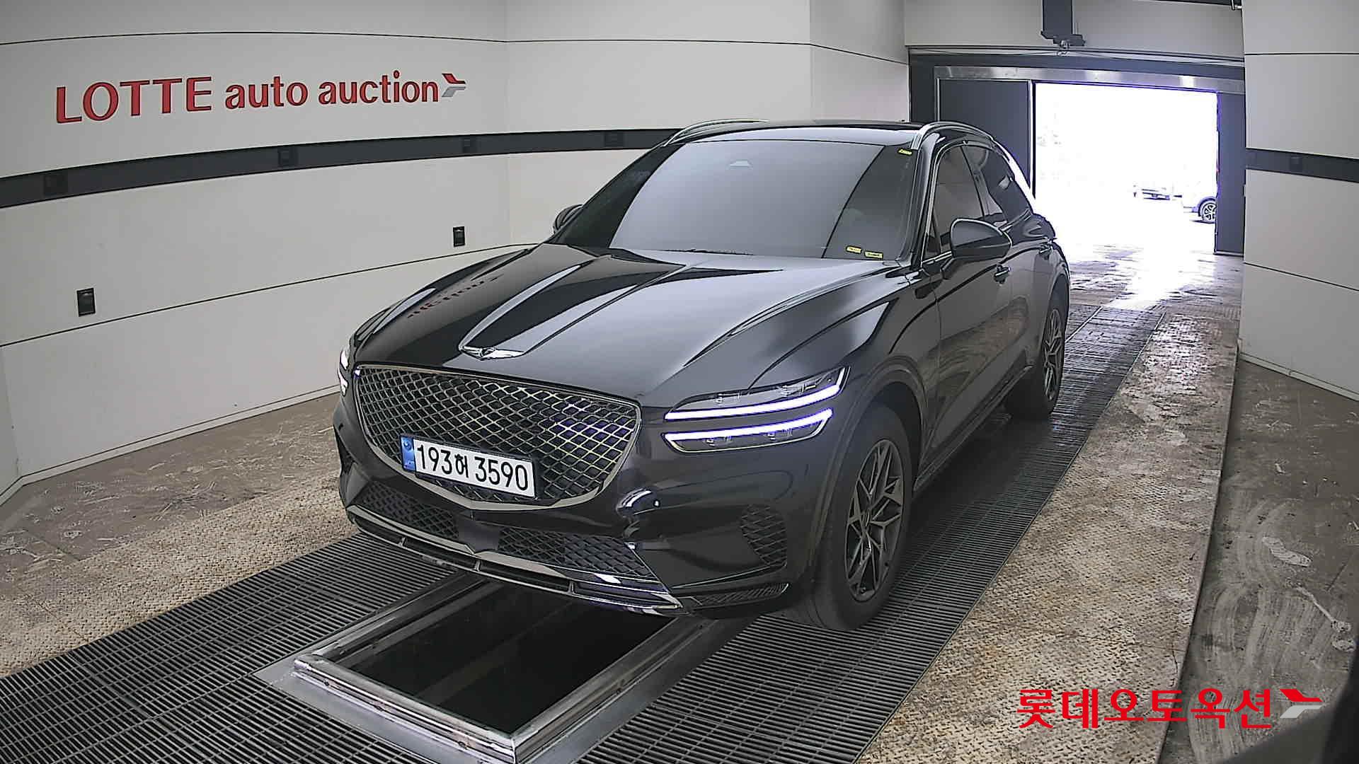 جينسس جي في 70