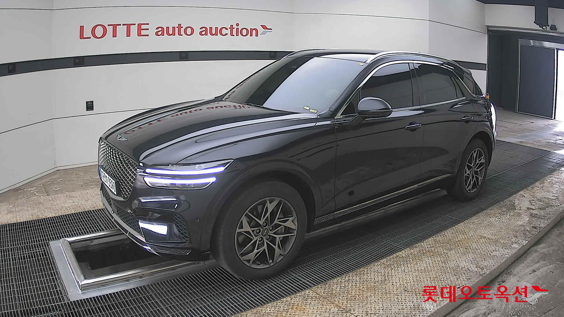 جينسس جي في 70