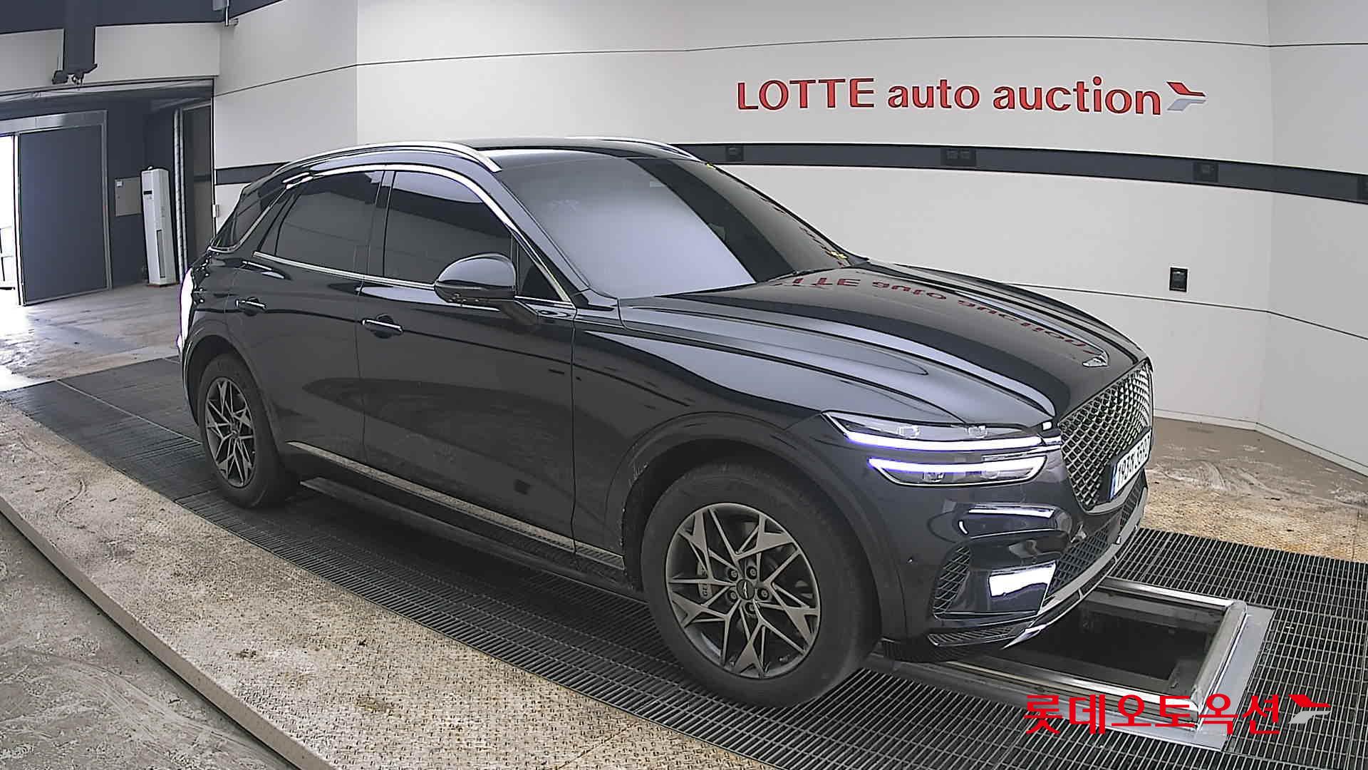 جينسس جي في 70