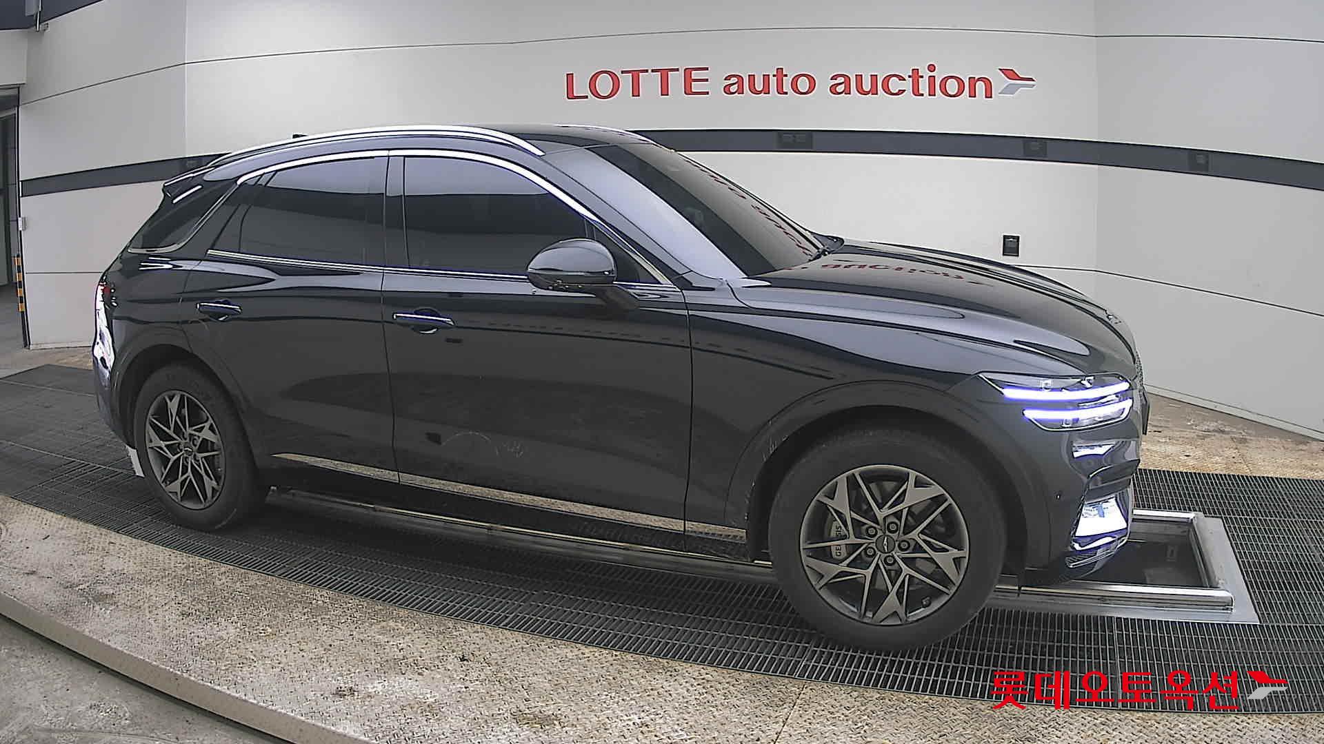 جينسس جي في 70