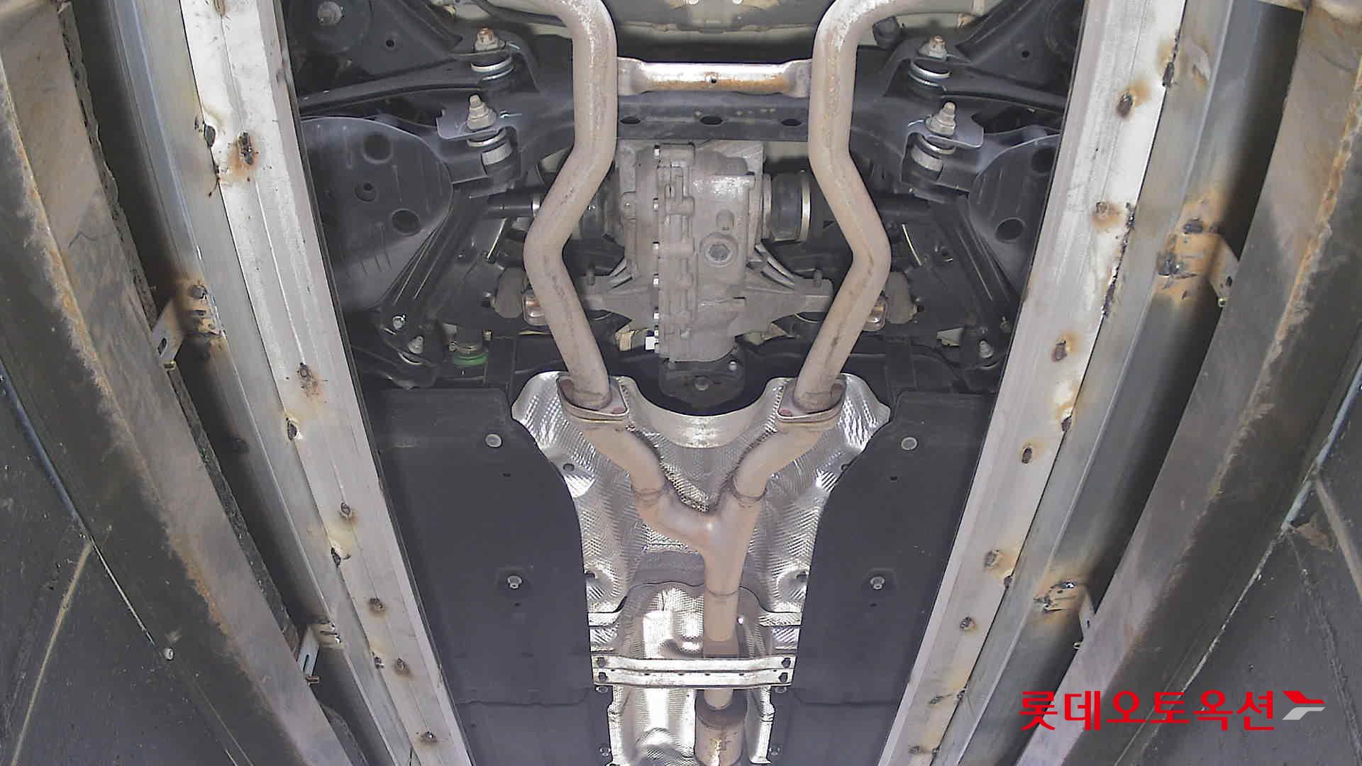 جينسس جي في 70