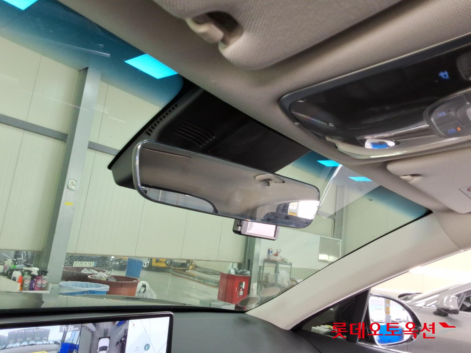 جينسس جي في 70