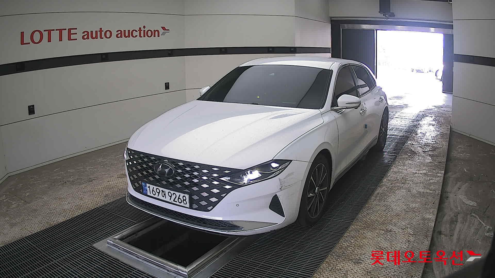 هيونداي أزيرا