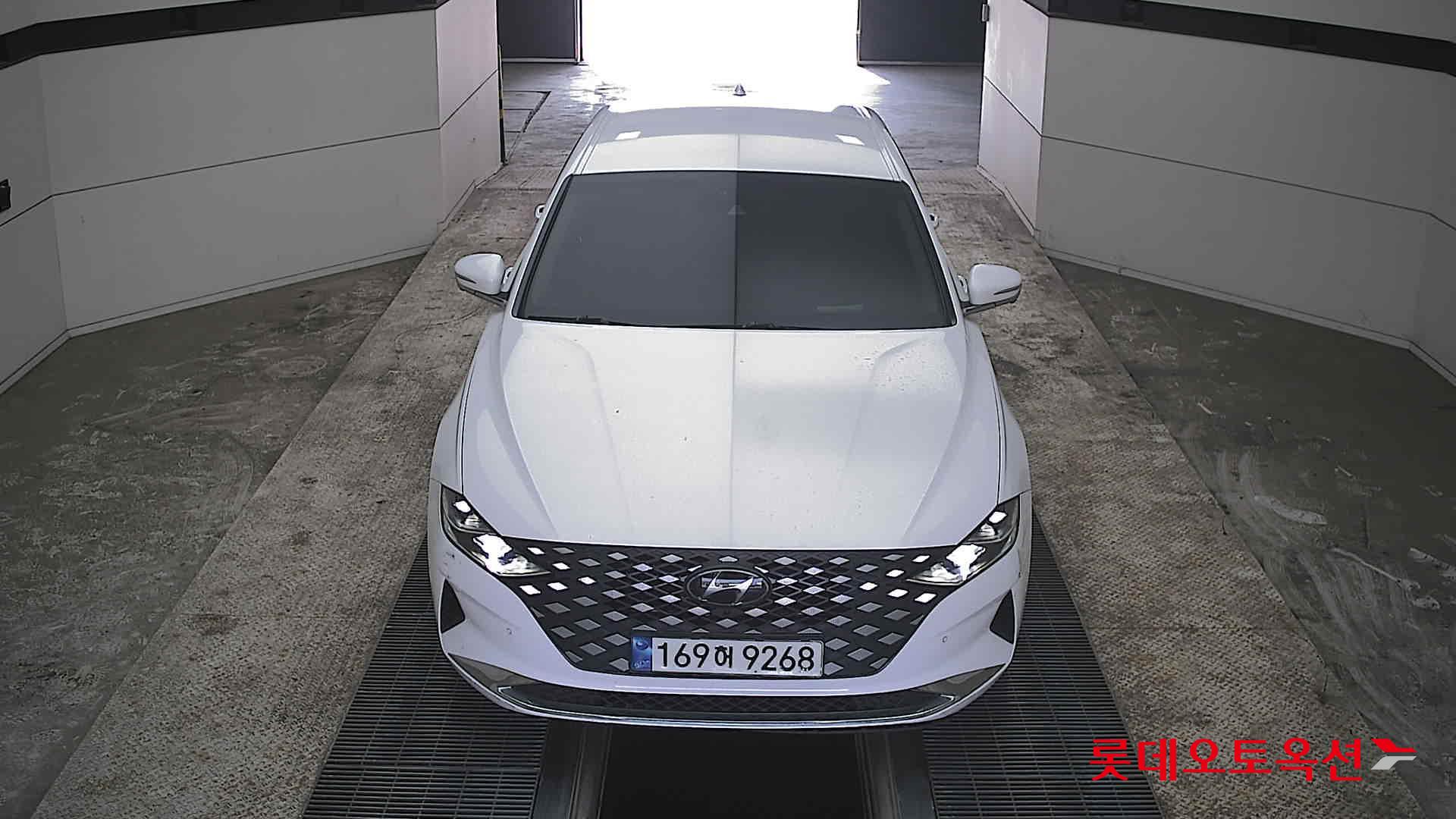 هيونداي أزيرا