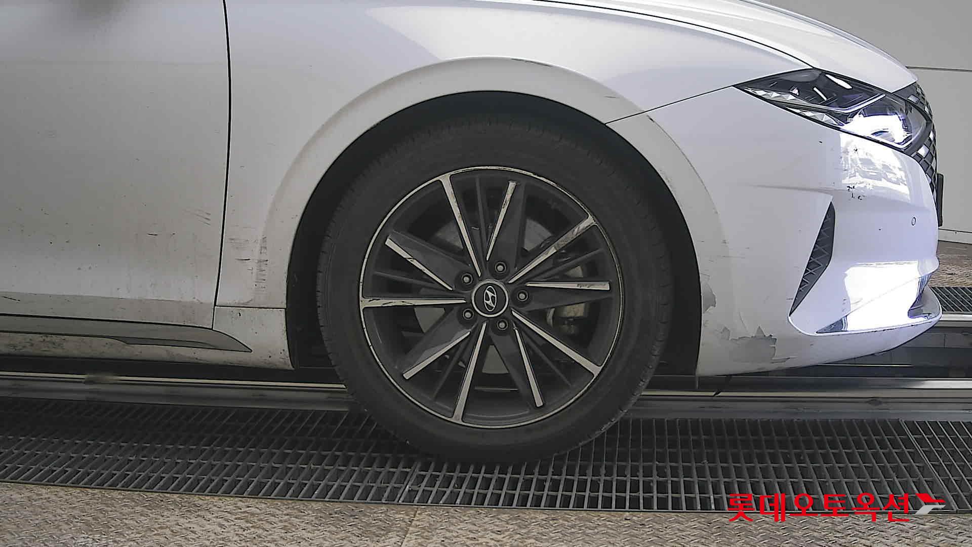 هيونداي أزيرا