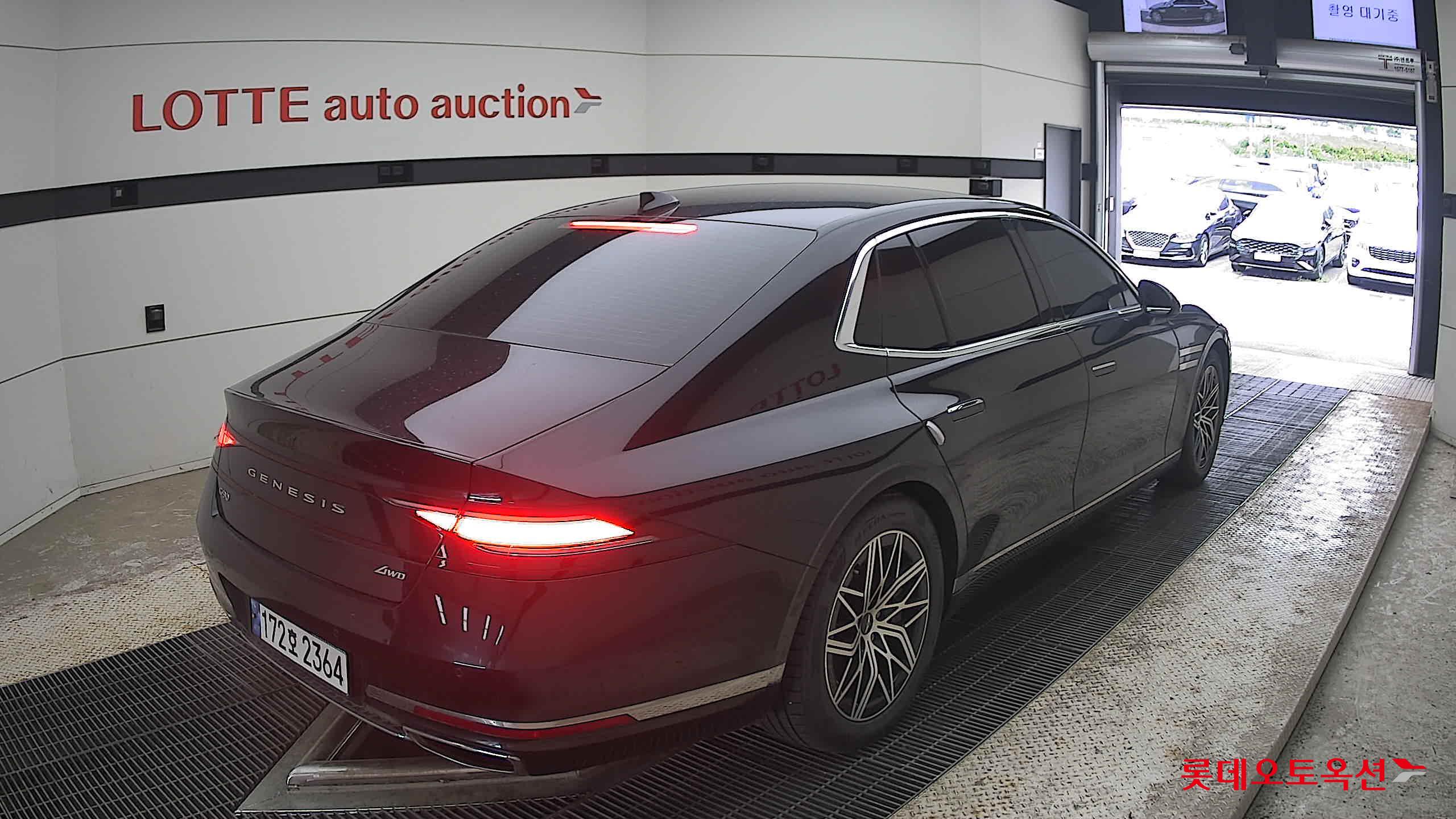 2023 - genesis g90
