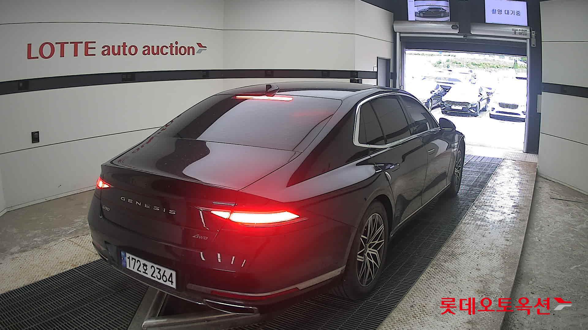 2023 - genesis g90