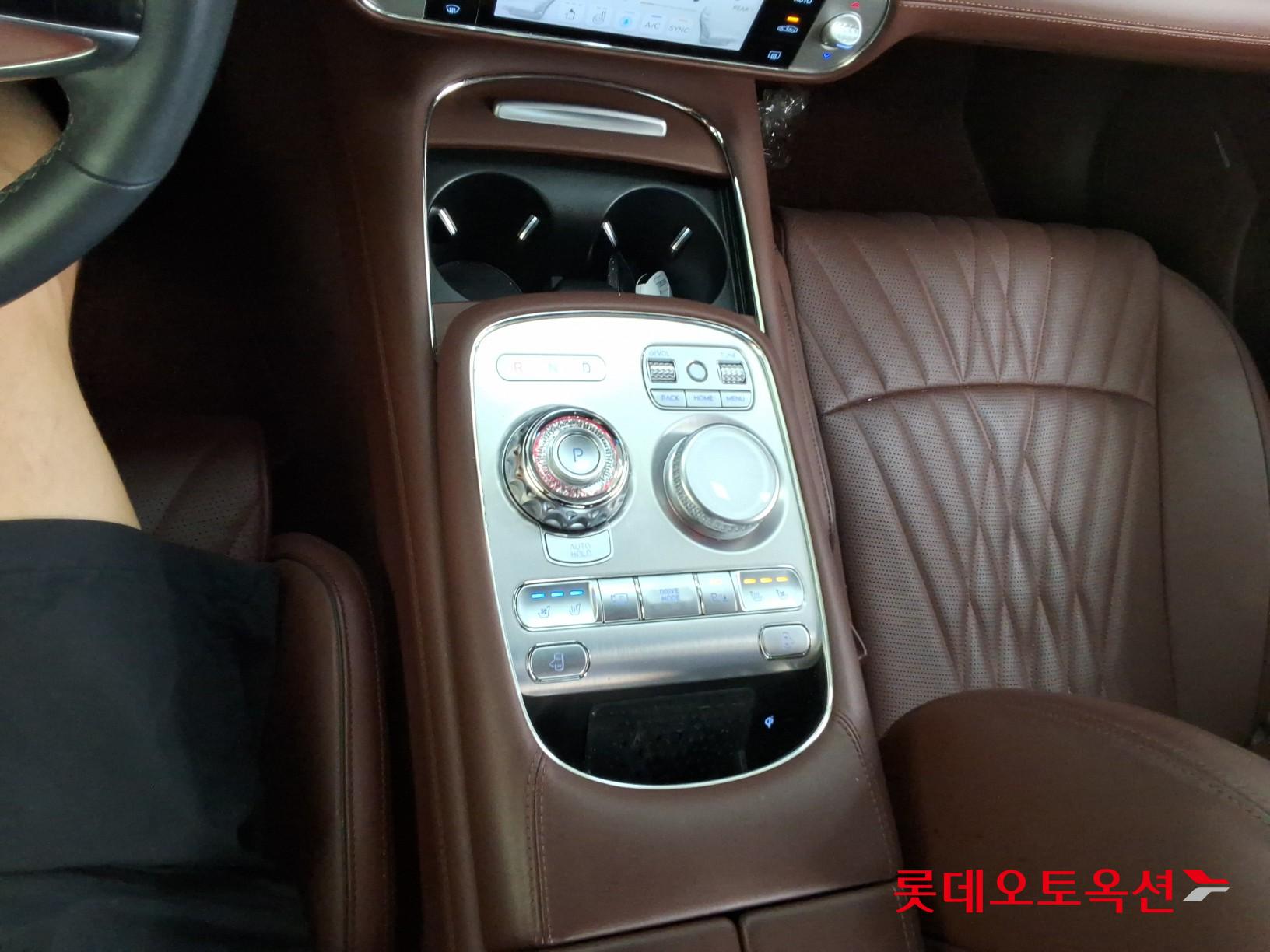 2023 - genesis g90