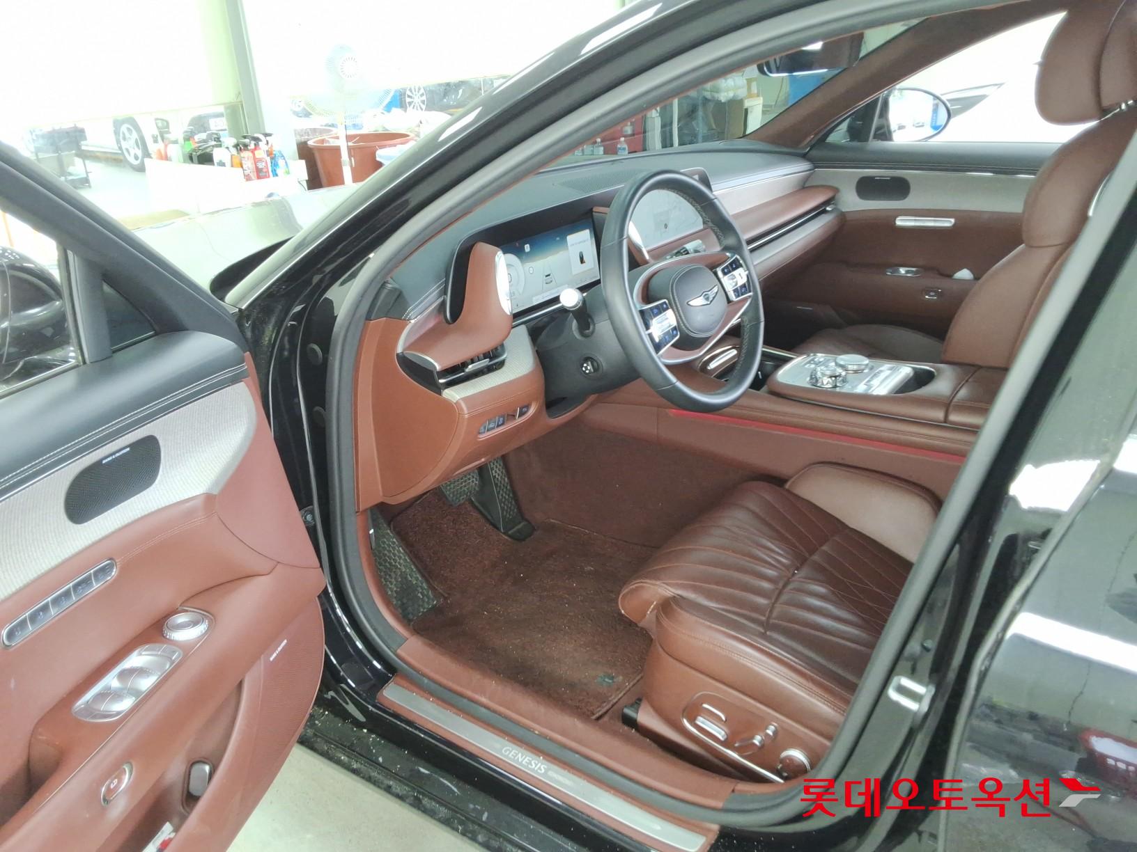 2023 - genesis g90