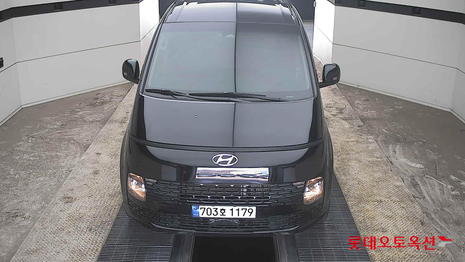 هيونداي ستاريا