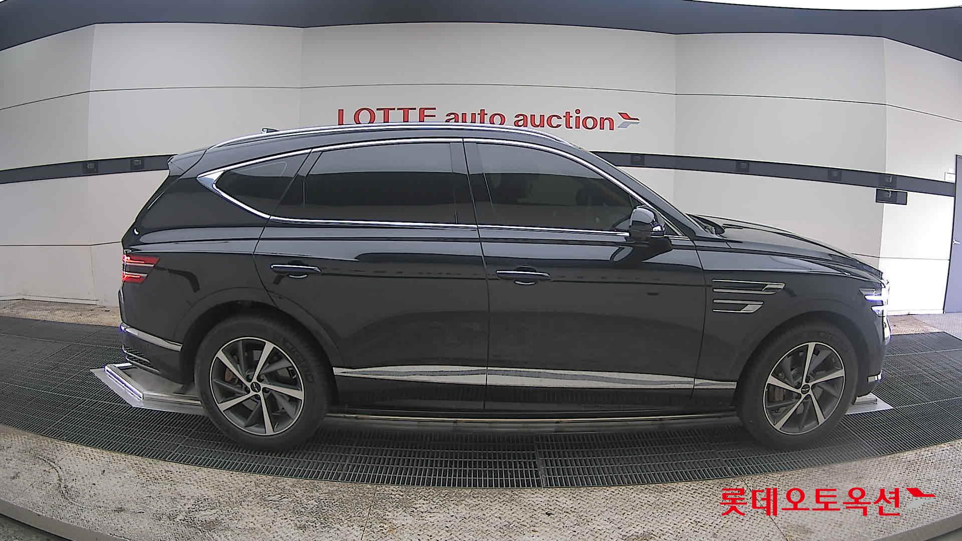 جينسس جي في 80