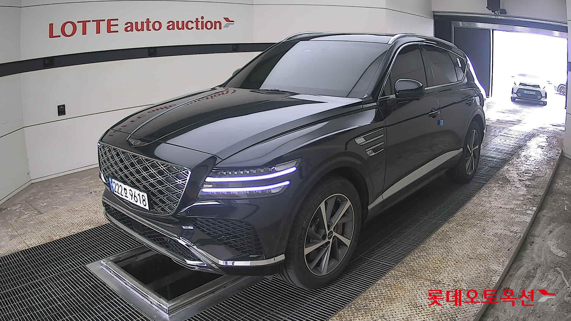 جينسس جي في 80