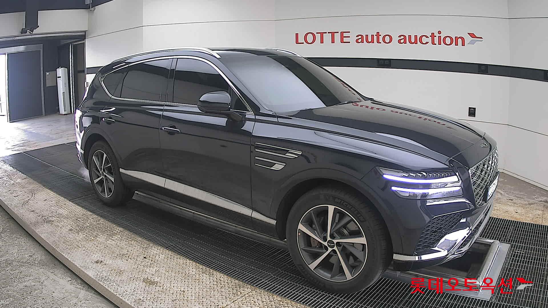 جينسس جي في 80