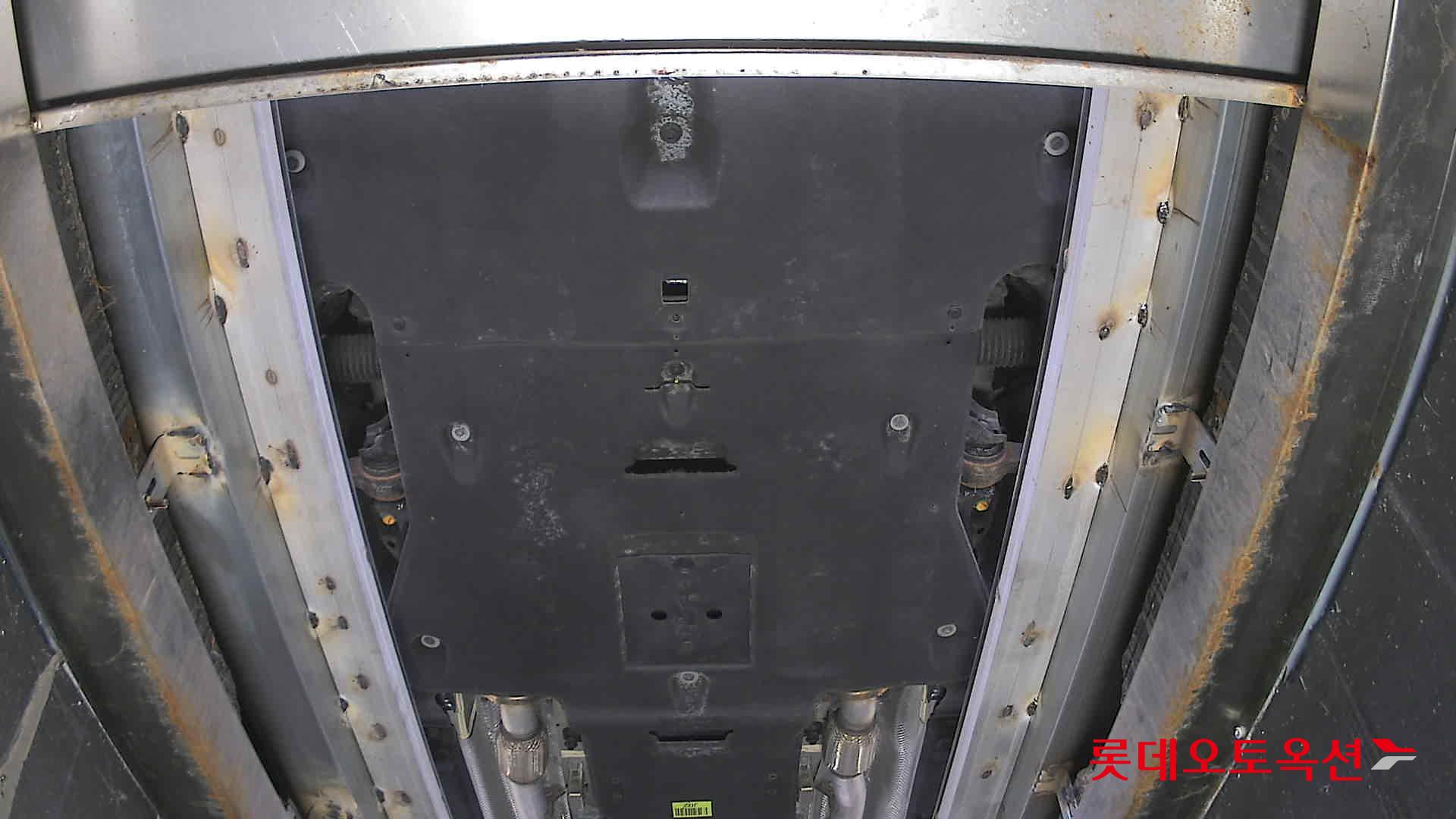 جينسس جي في 80