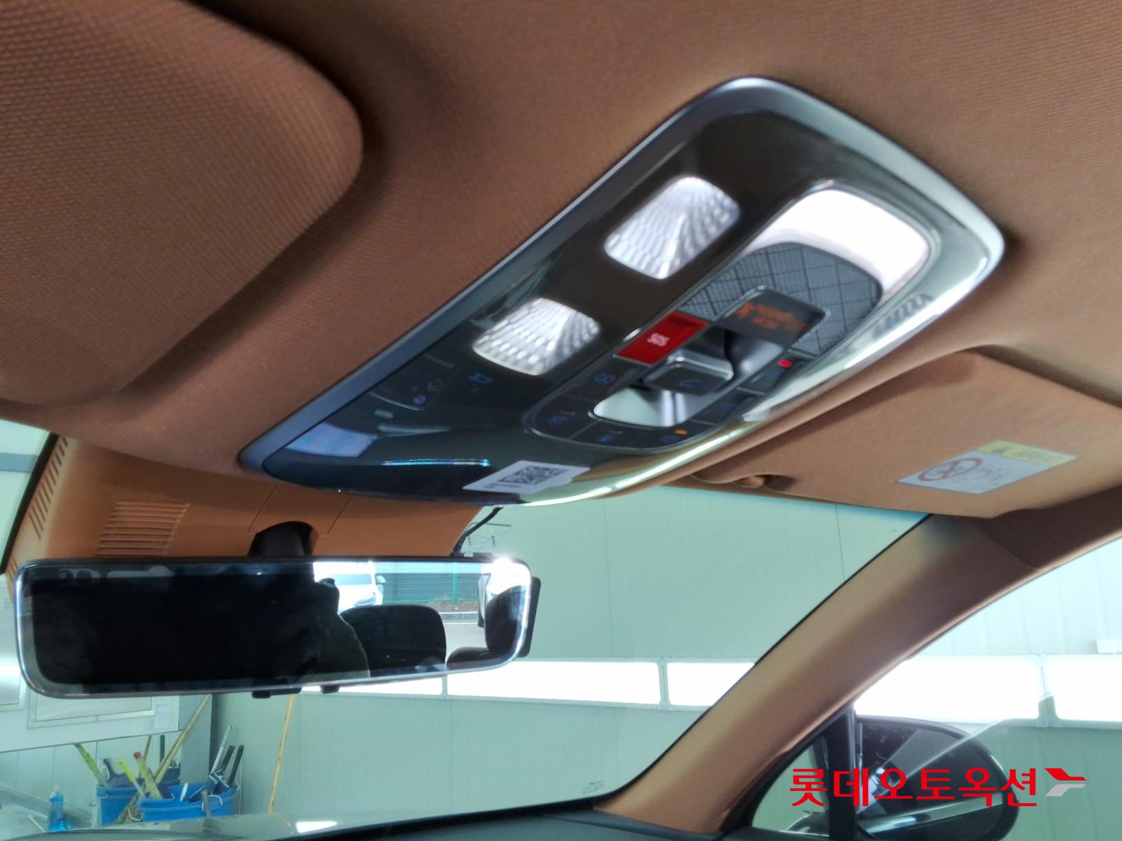 جينسس جي في 80