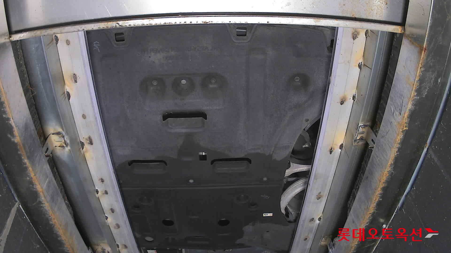 جينسس جي في 60