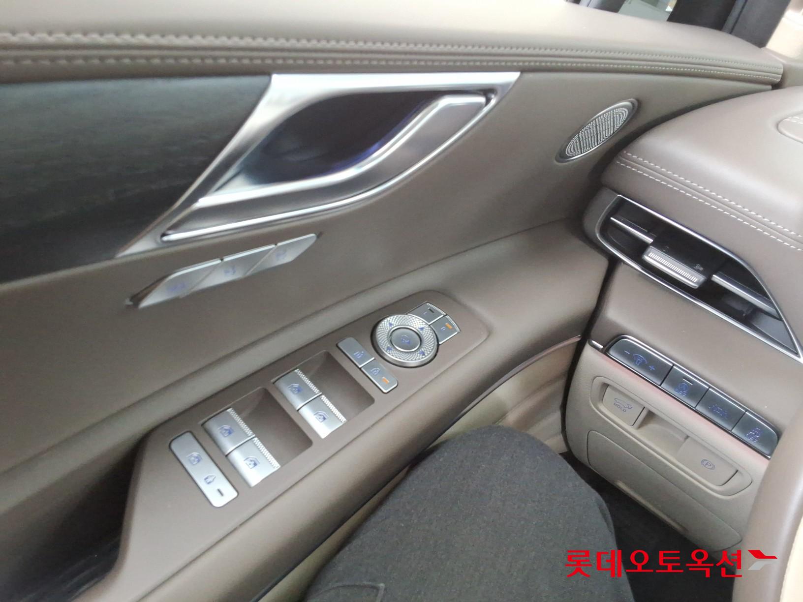 Genesis GV80 - 29
