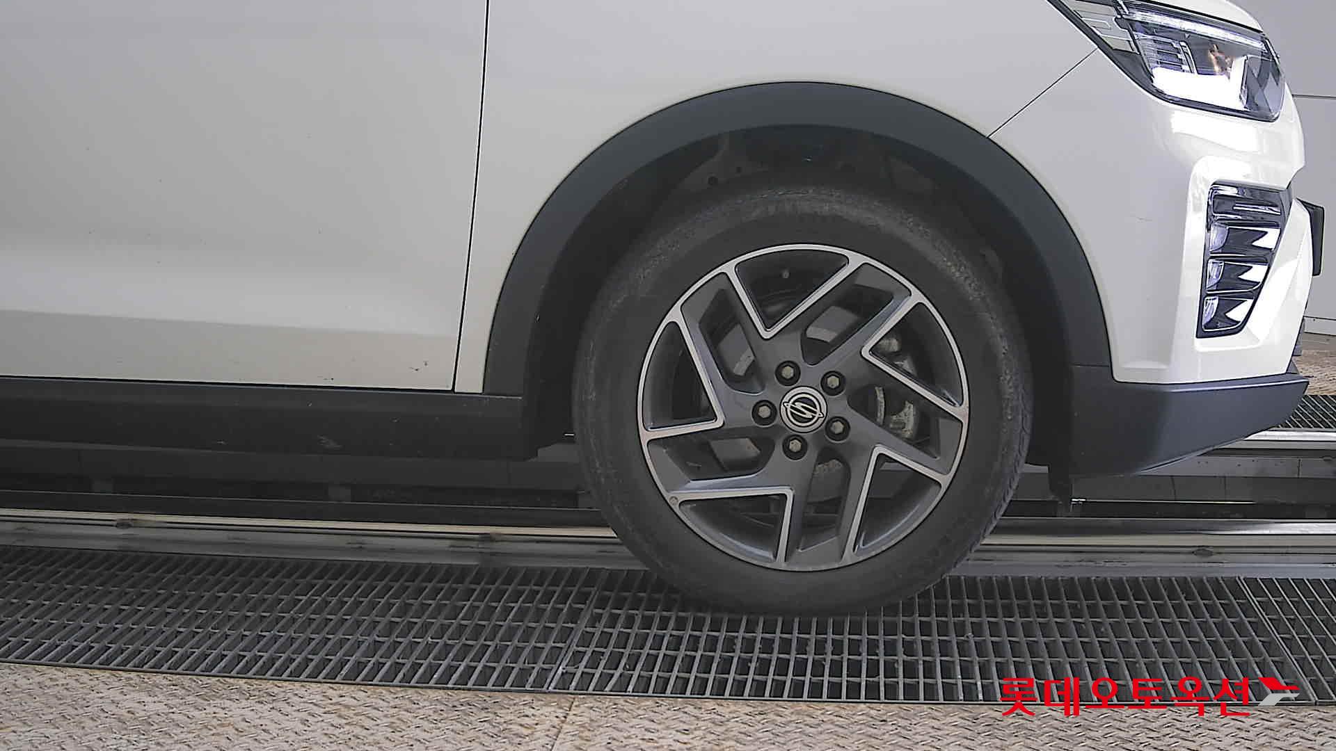 سانغ يونغ تيفولي