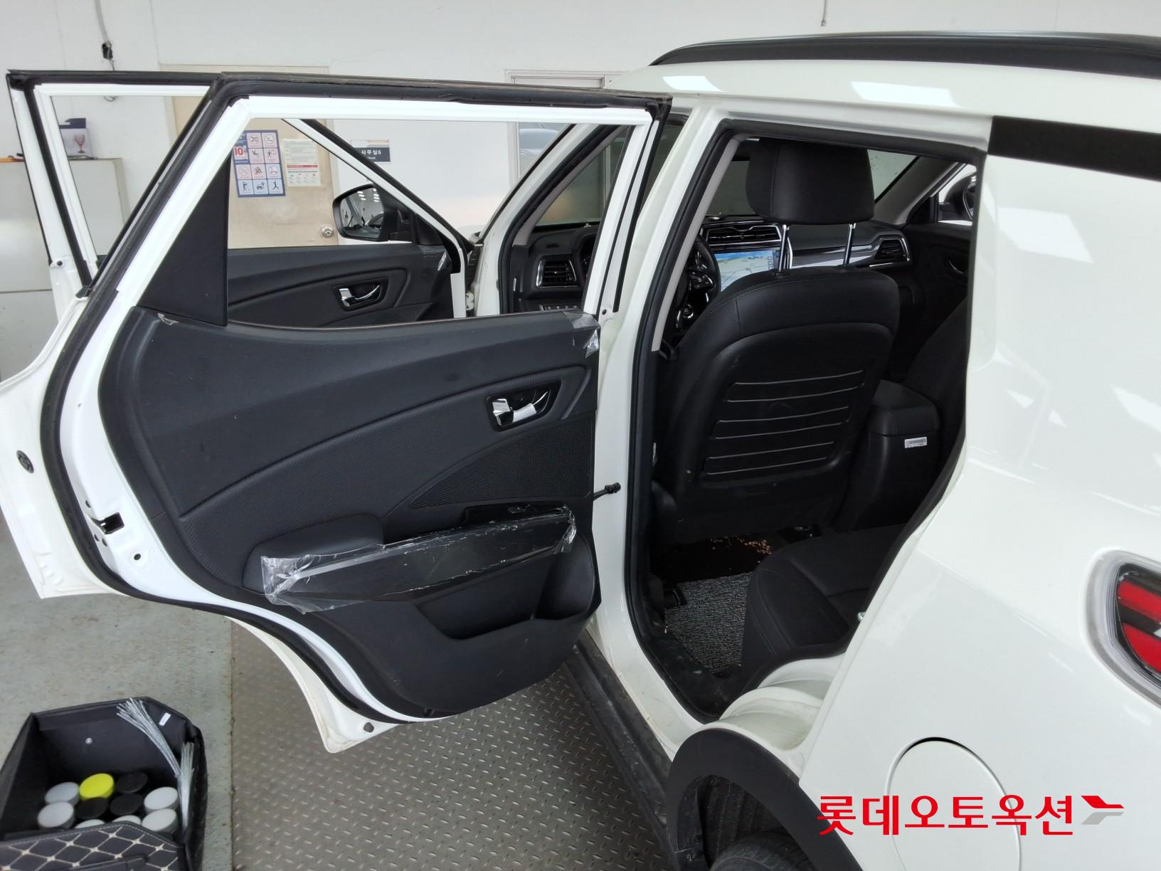 سانغ يونغ تيفولي