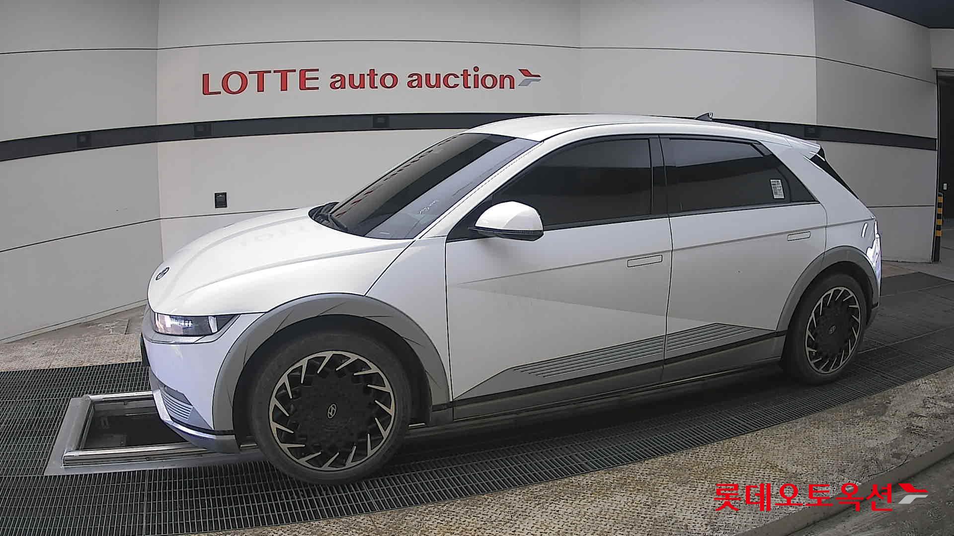 هيونداي أيونيك