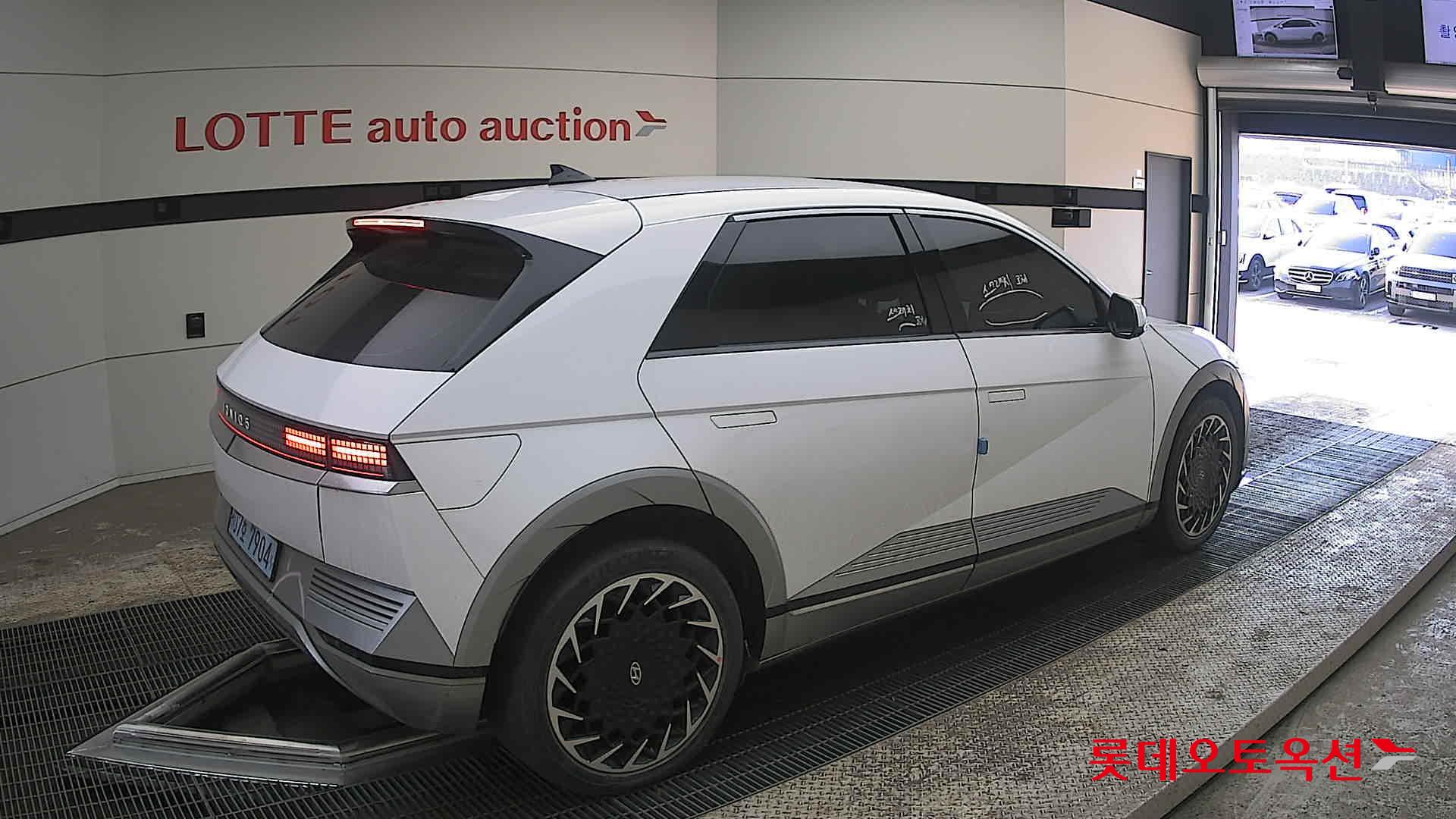 هيونداي أيونيك