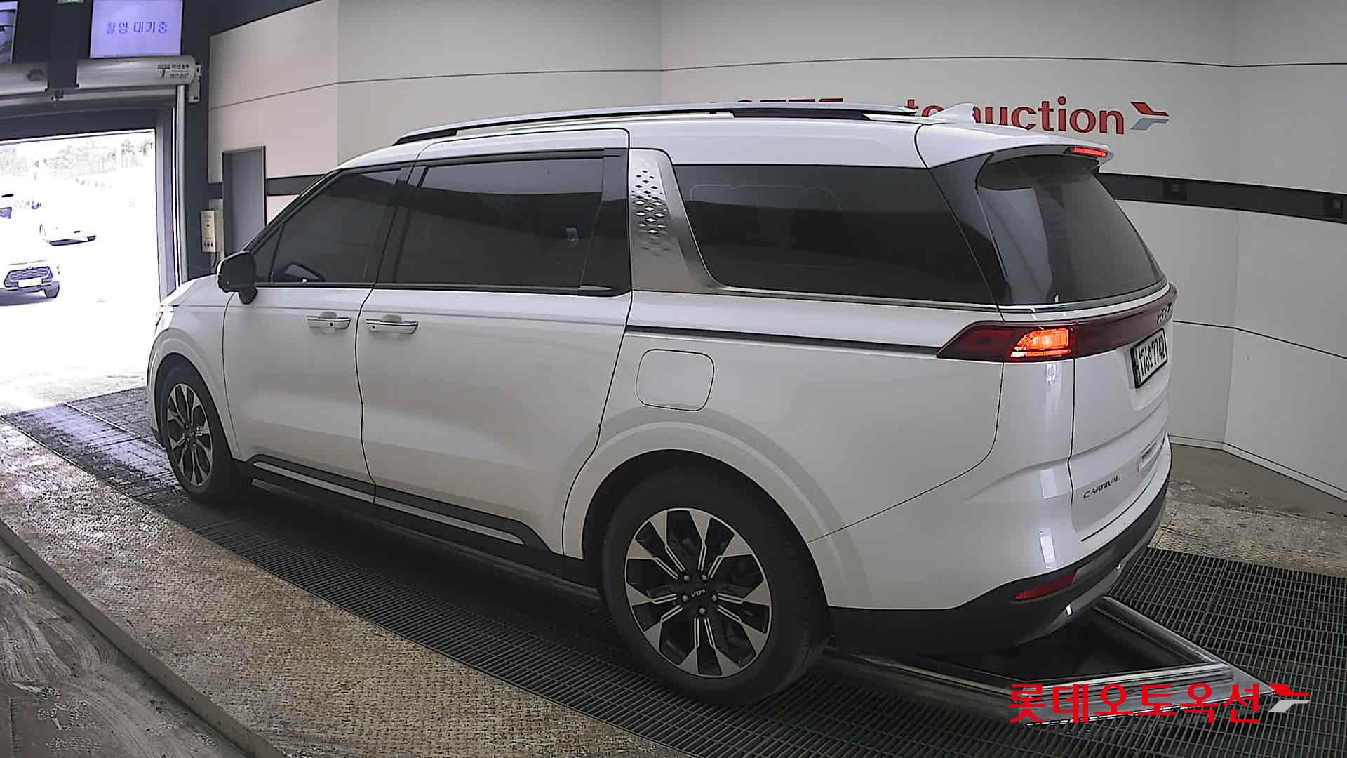 كيا كارنفال