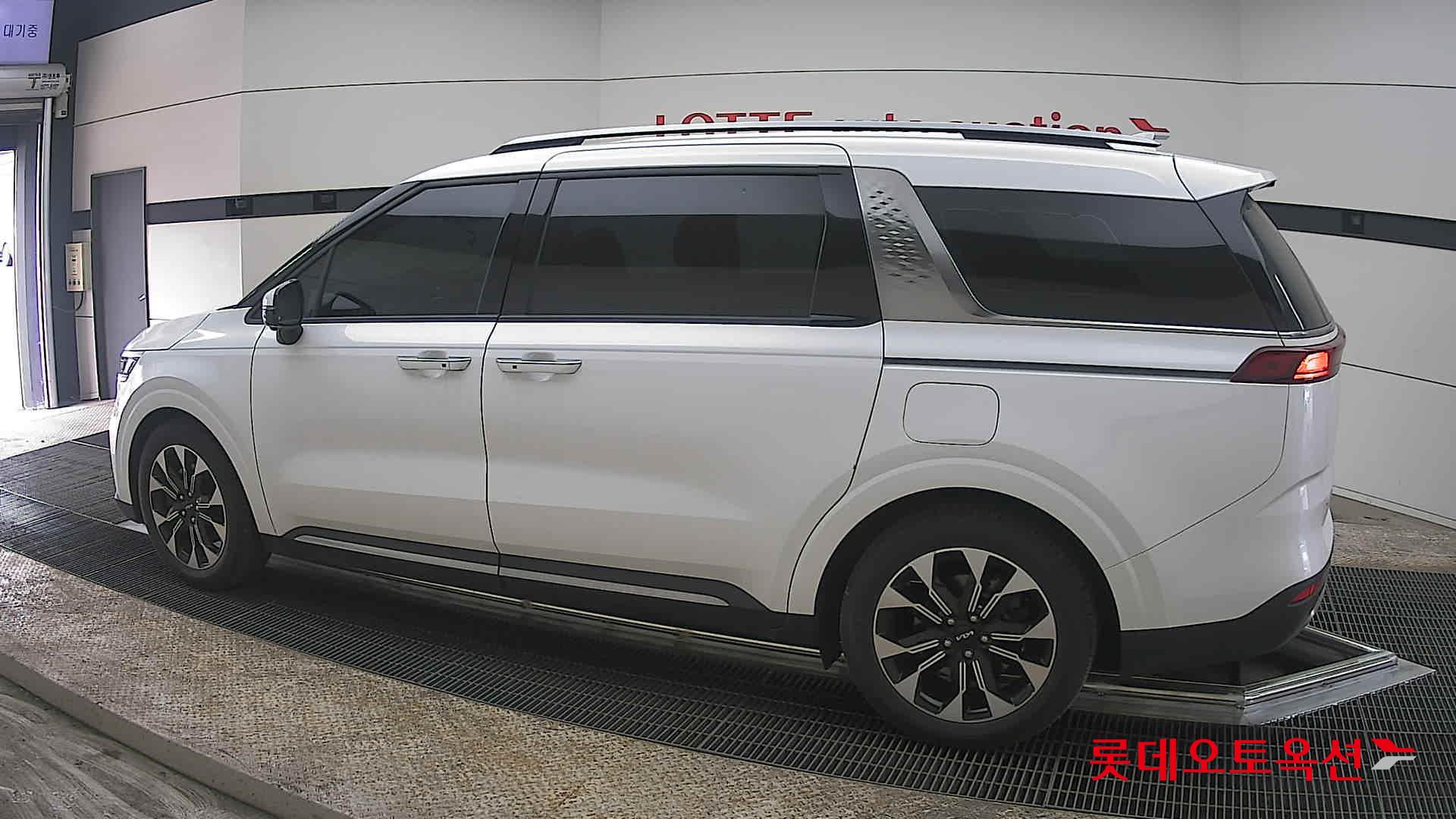 كيا كارنفال