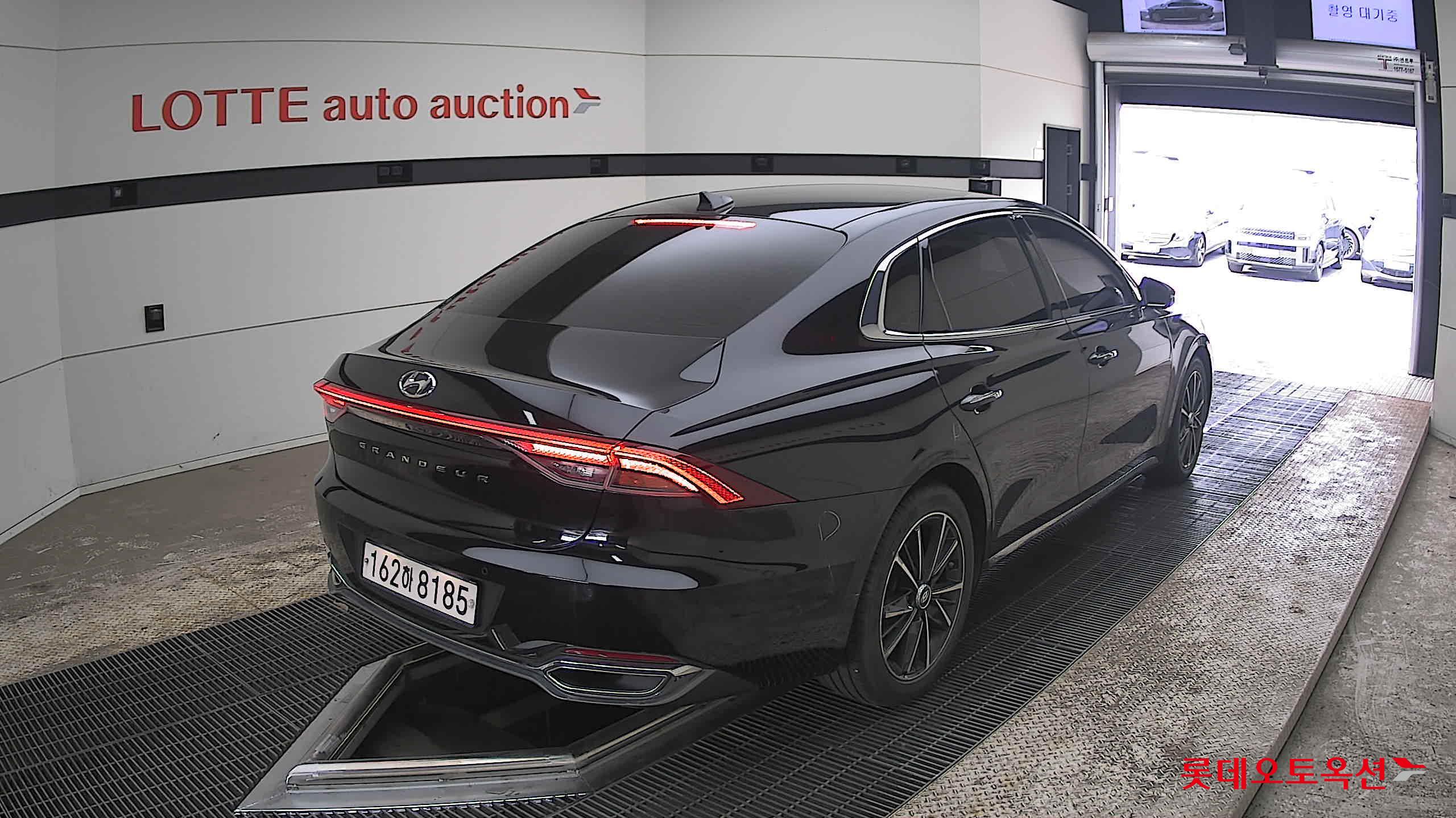 هيونداي أزيرا