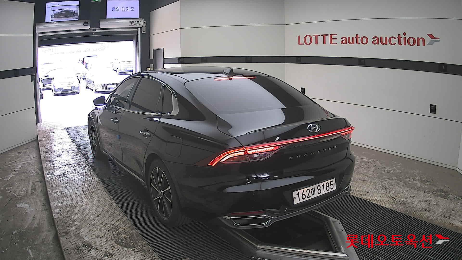 هيونداي أزيرا