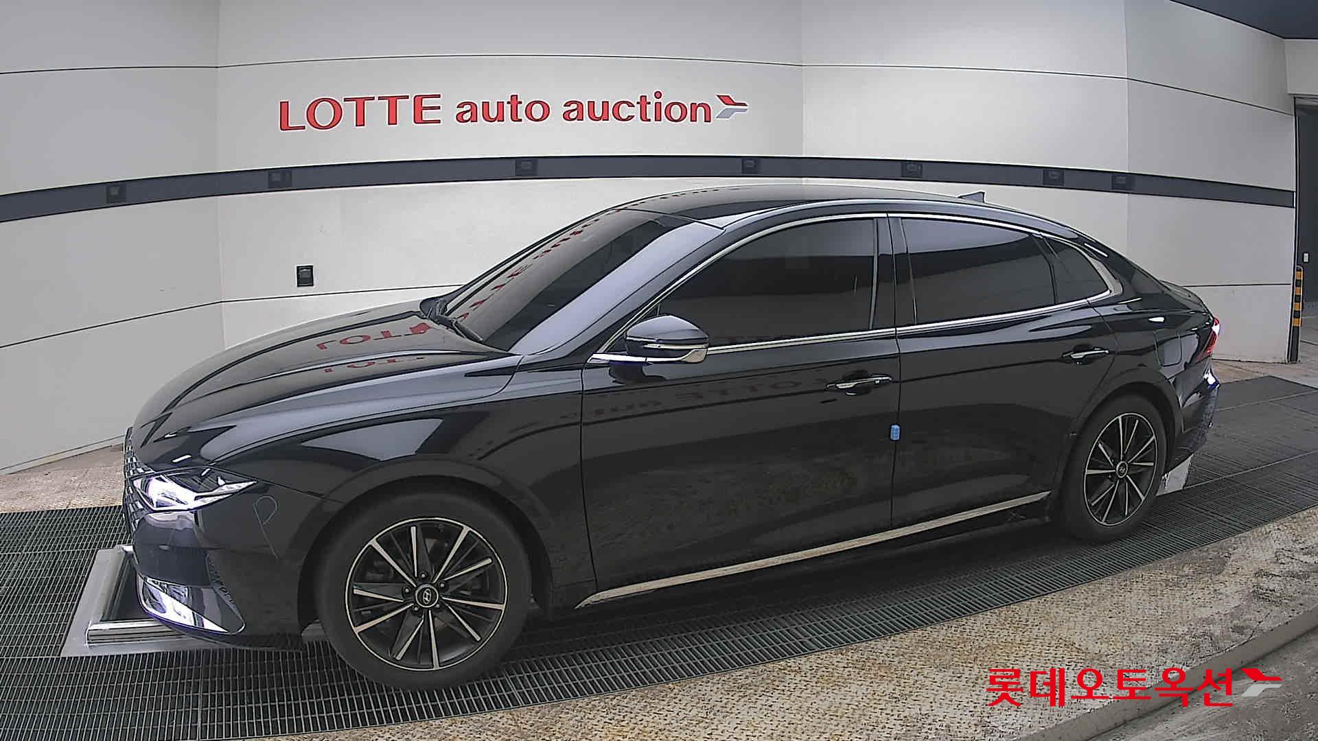 هيونداي أزيرا