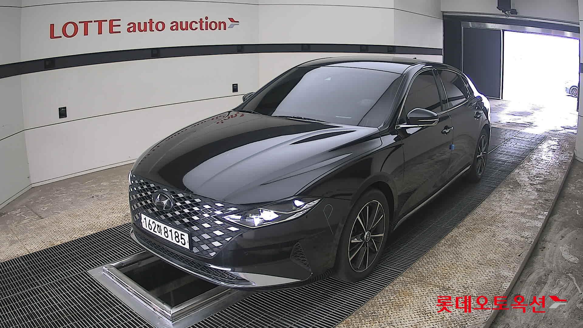 هيونداي أزيرا