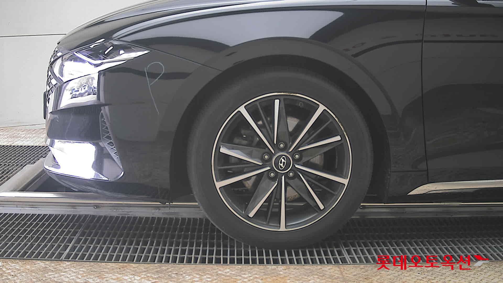 هيونداي أزيرا