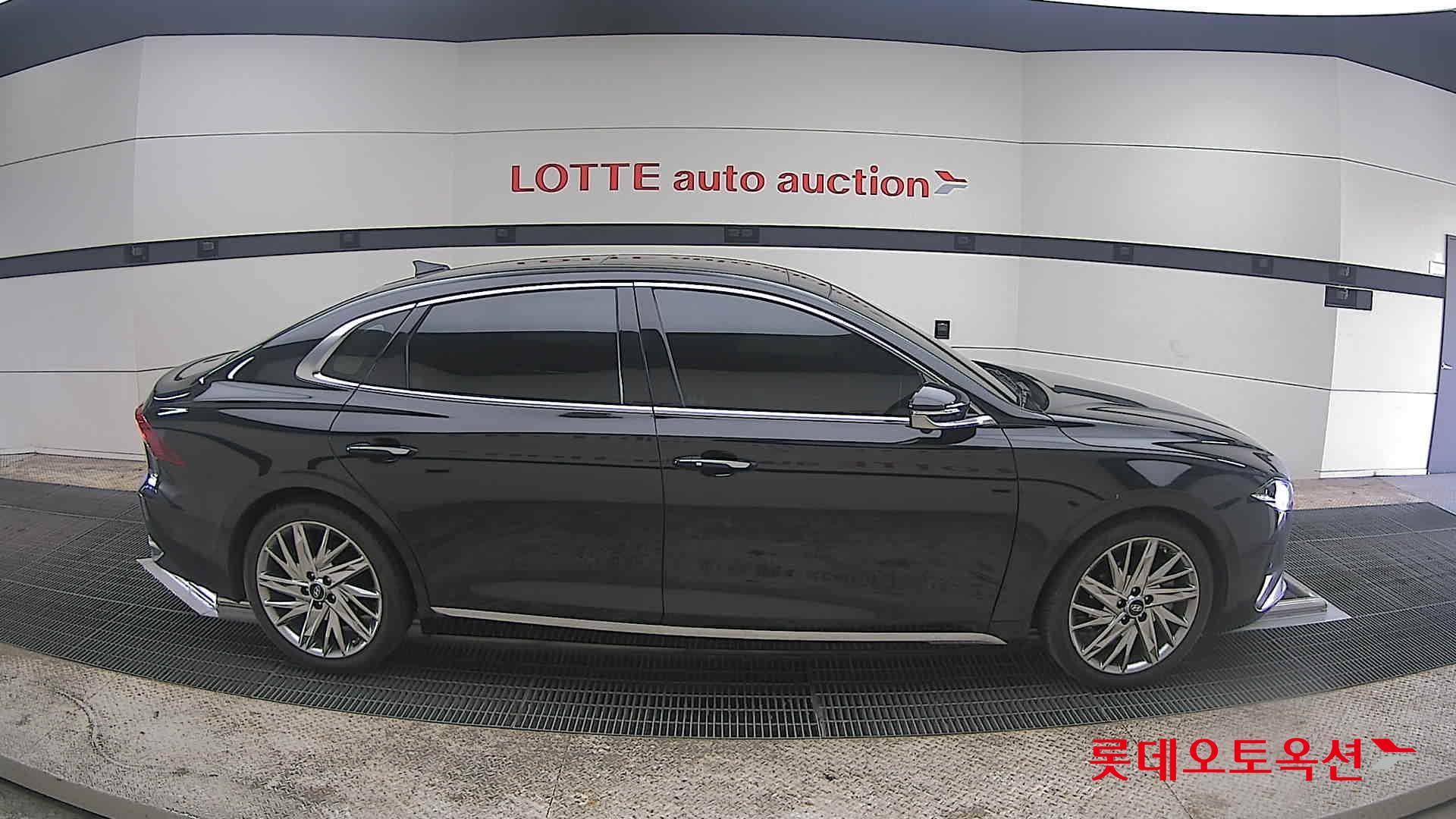 هيونداي أزيرا