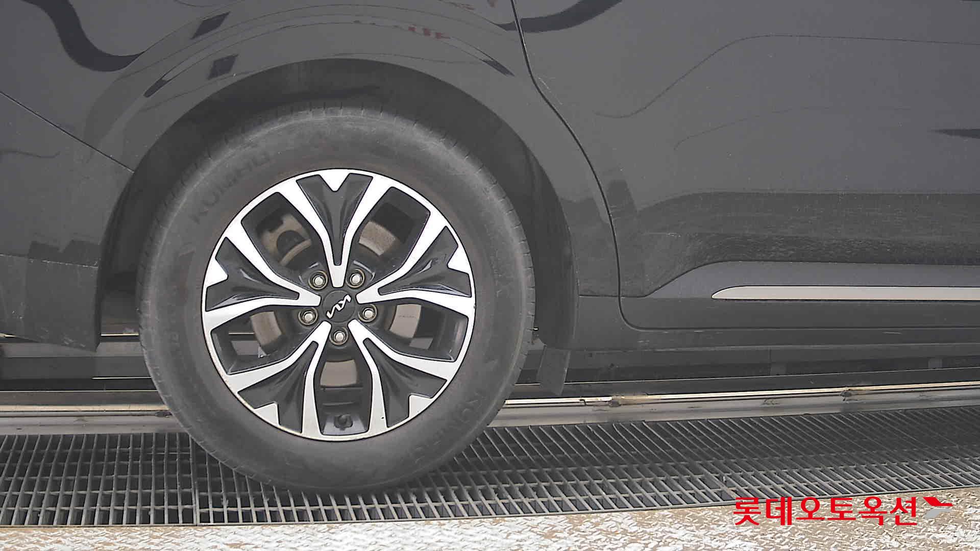 كيا كارنفال