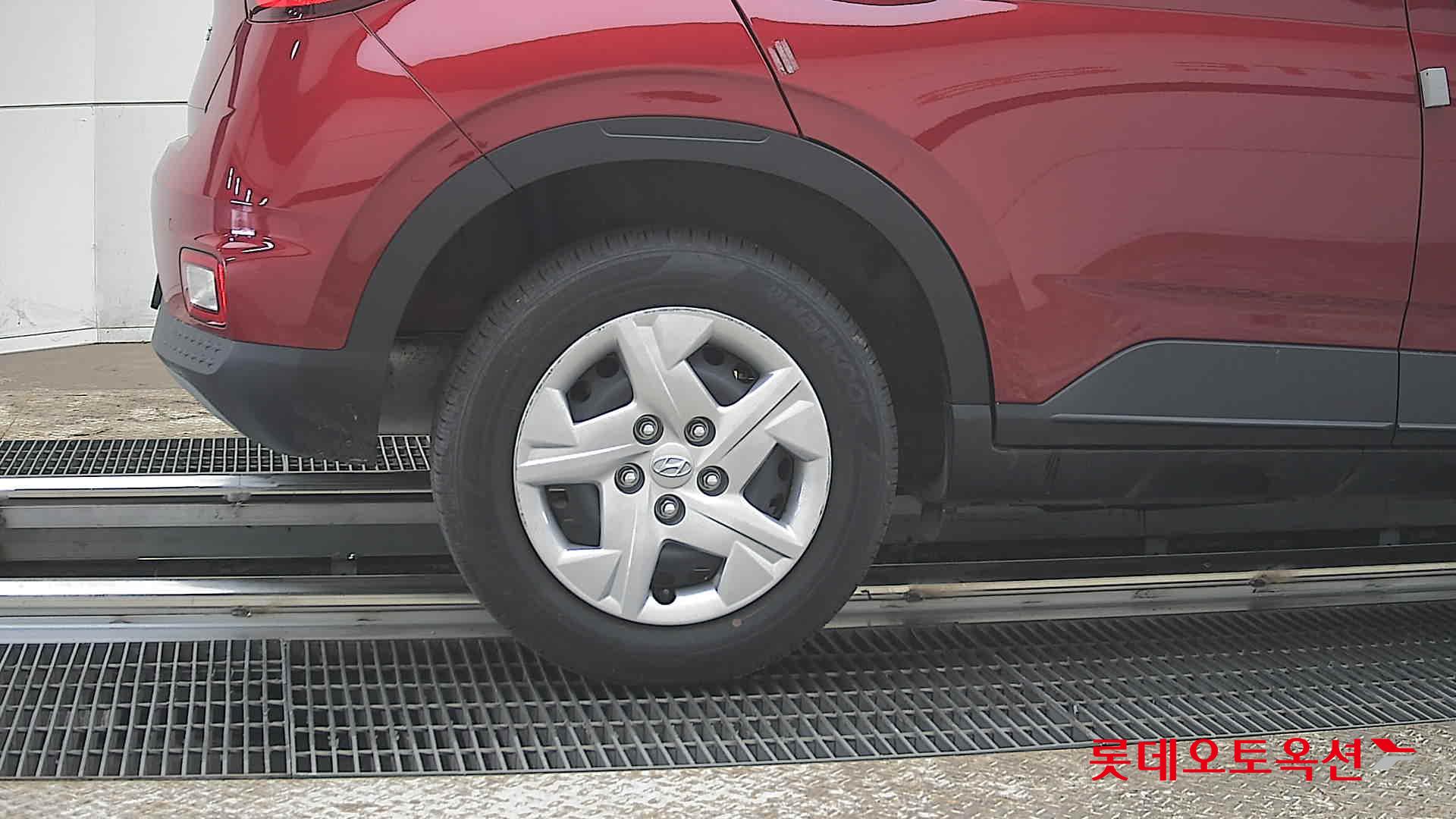 هيونداي فينيو