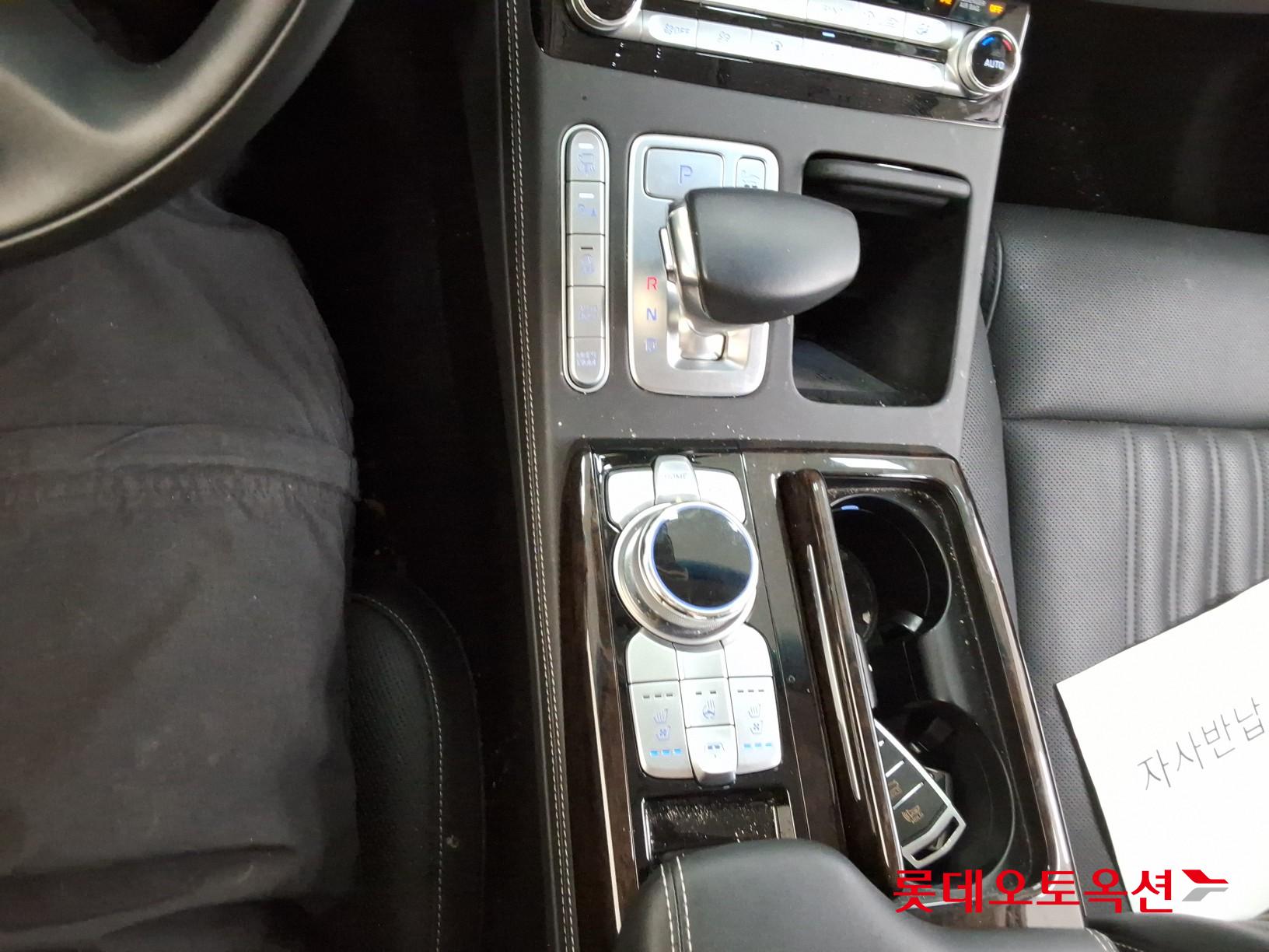 제네시스 G90 2022 - 이미지 32