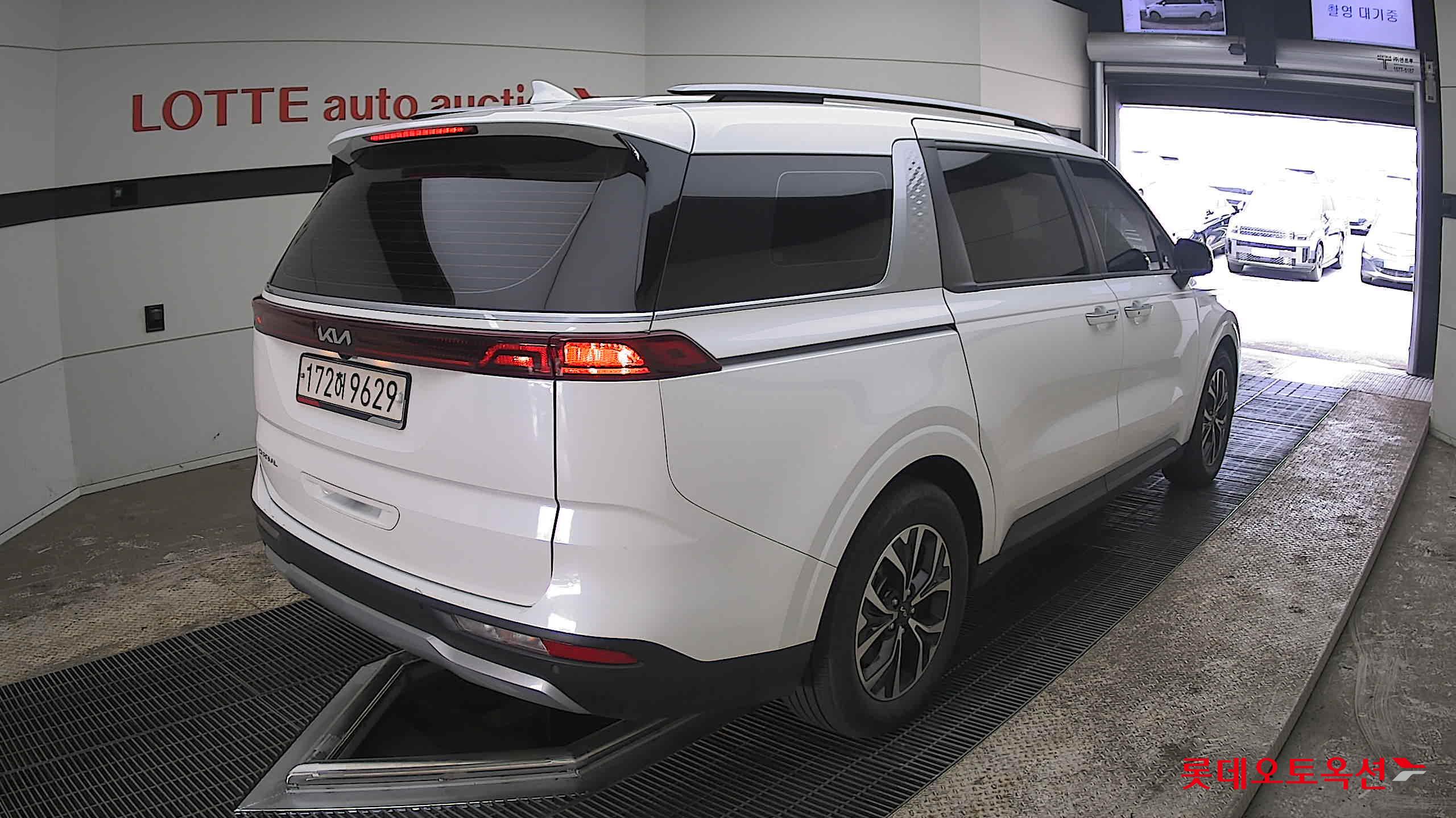 كيا كارنفال