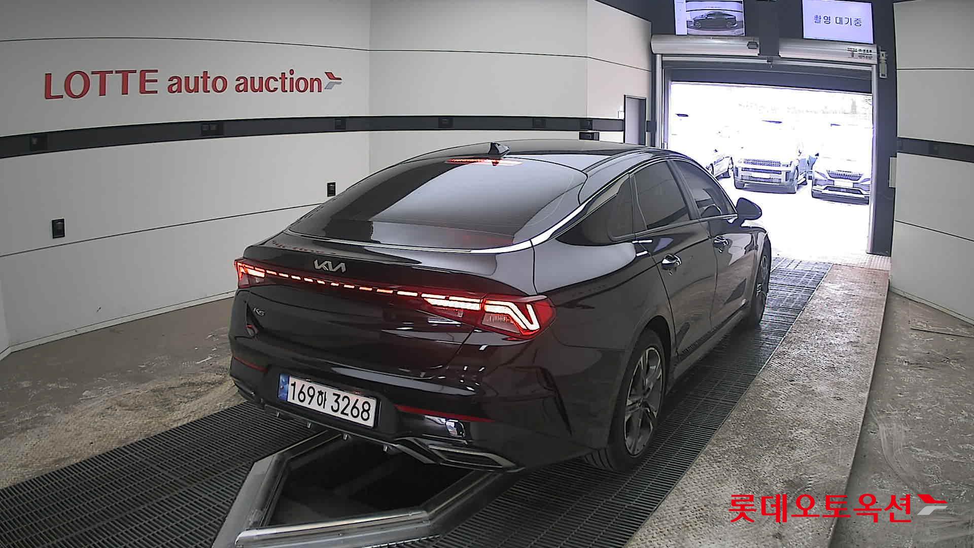 Kia K5 - 18