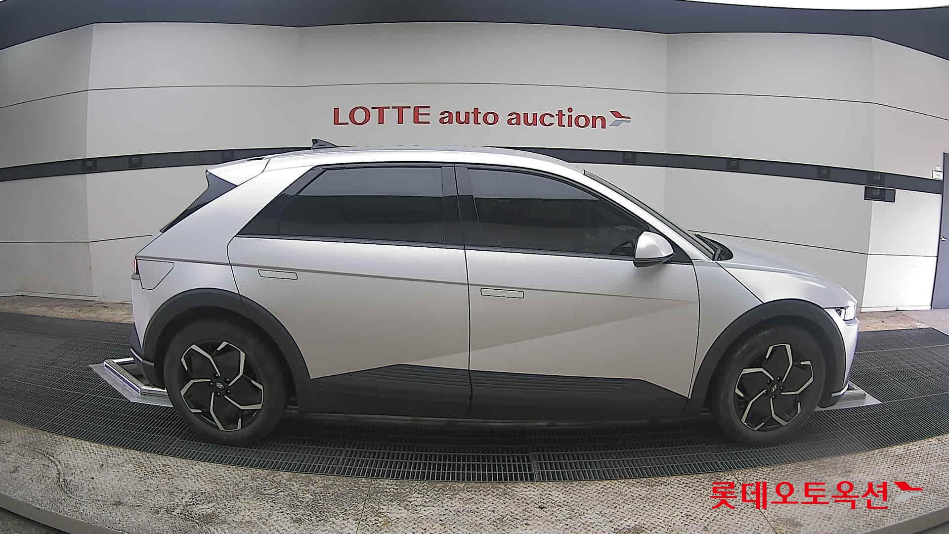 هيونداي أيونيك