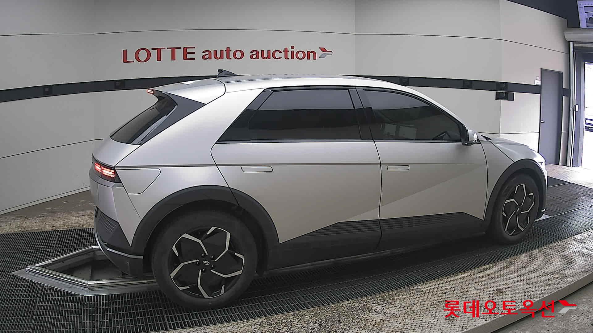 هيونداي أيونيك