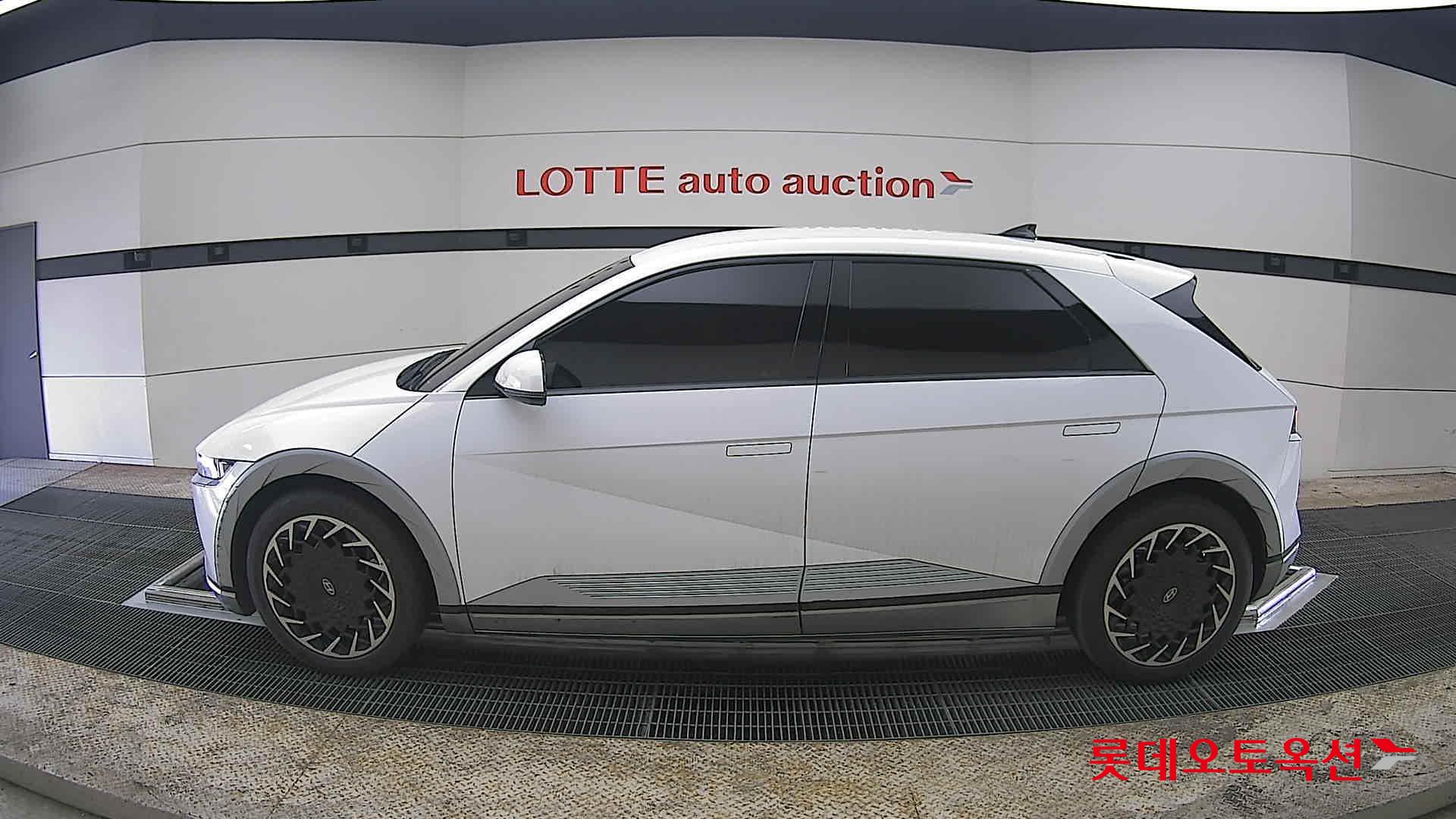 هيونداي أيونيك