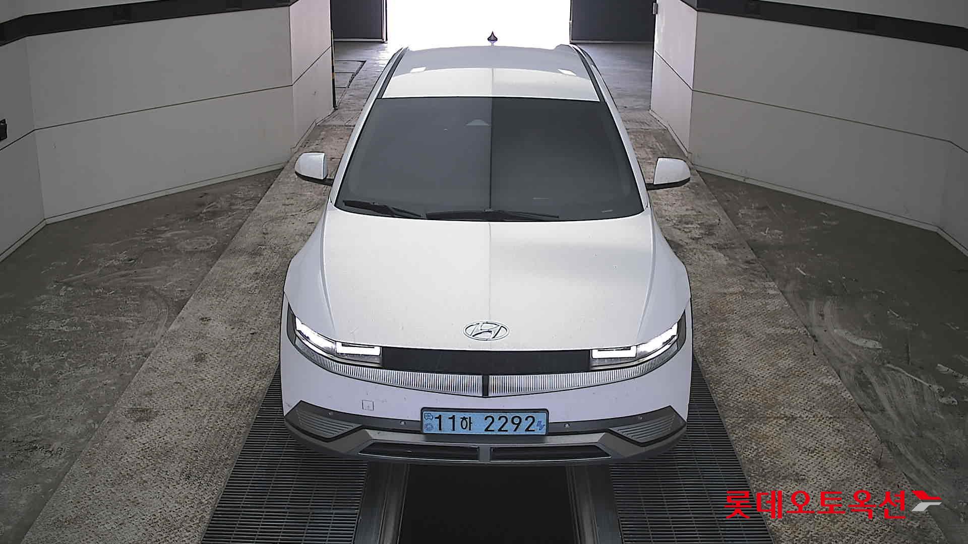 هيونداي أيونيك