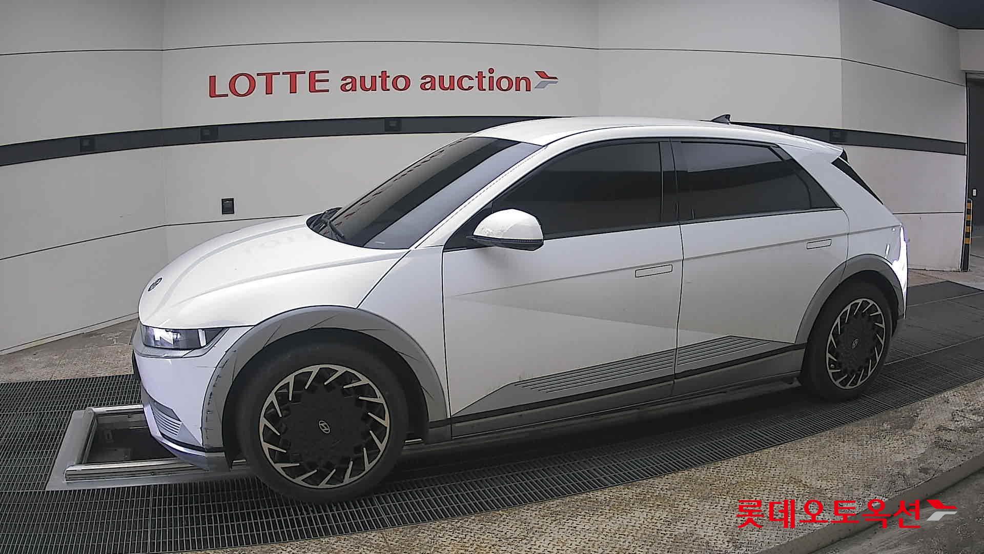 هيونداي أيونيك