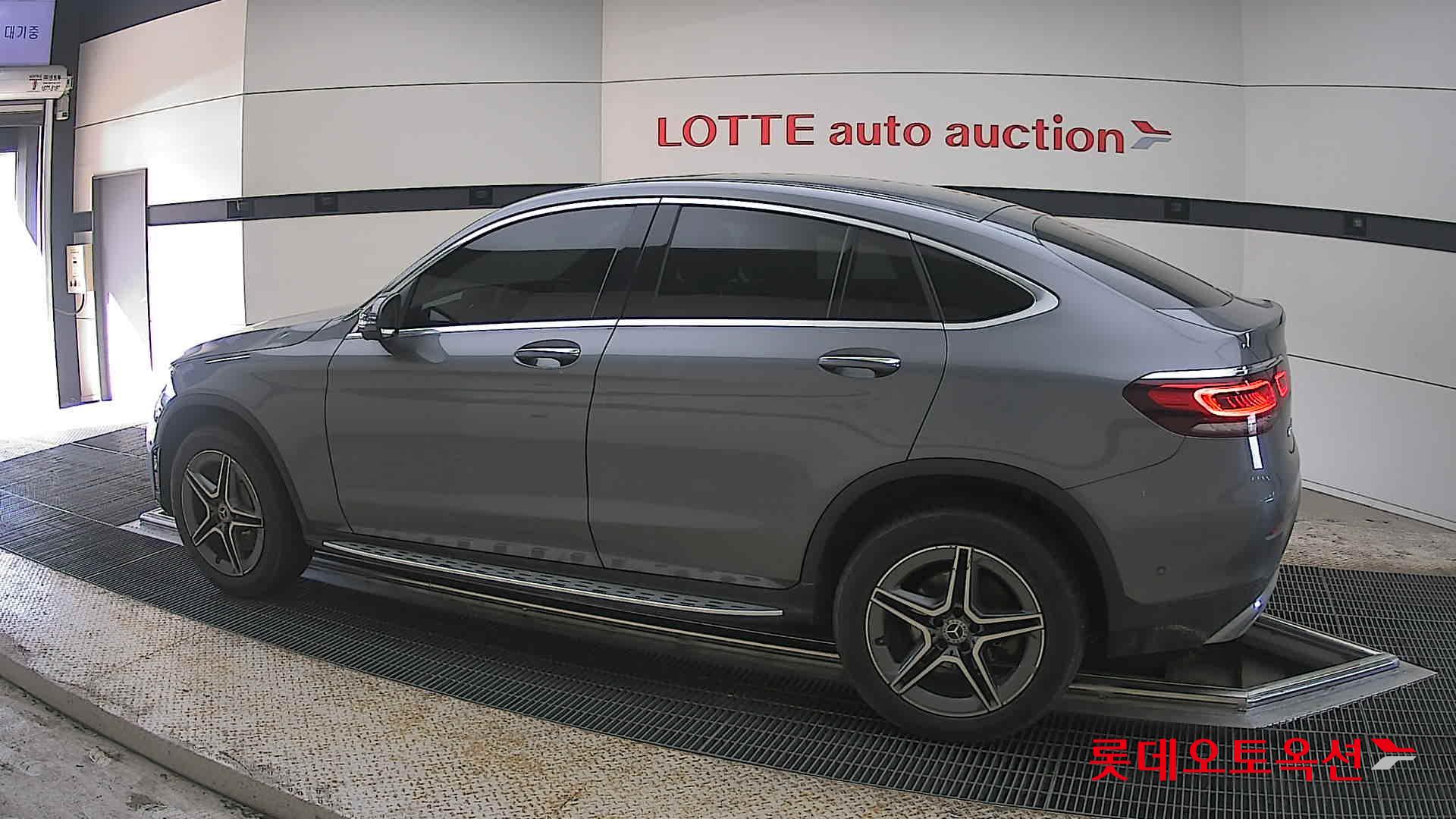 메르세데스-벤츠 GLC 2022 - 이미지 14